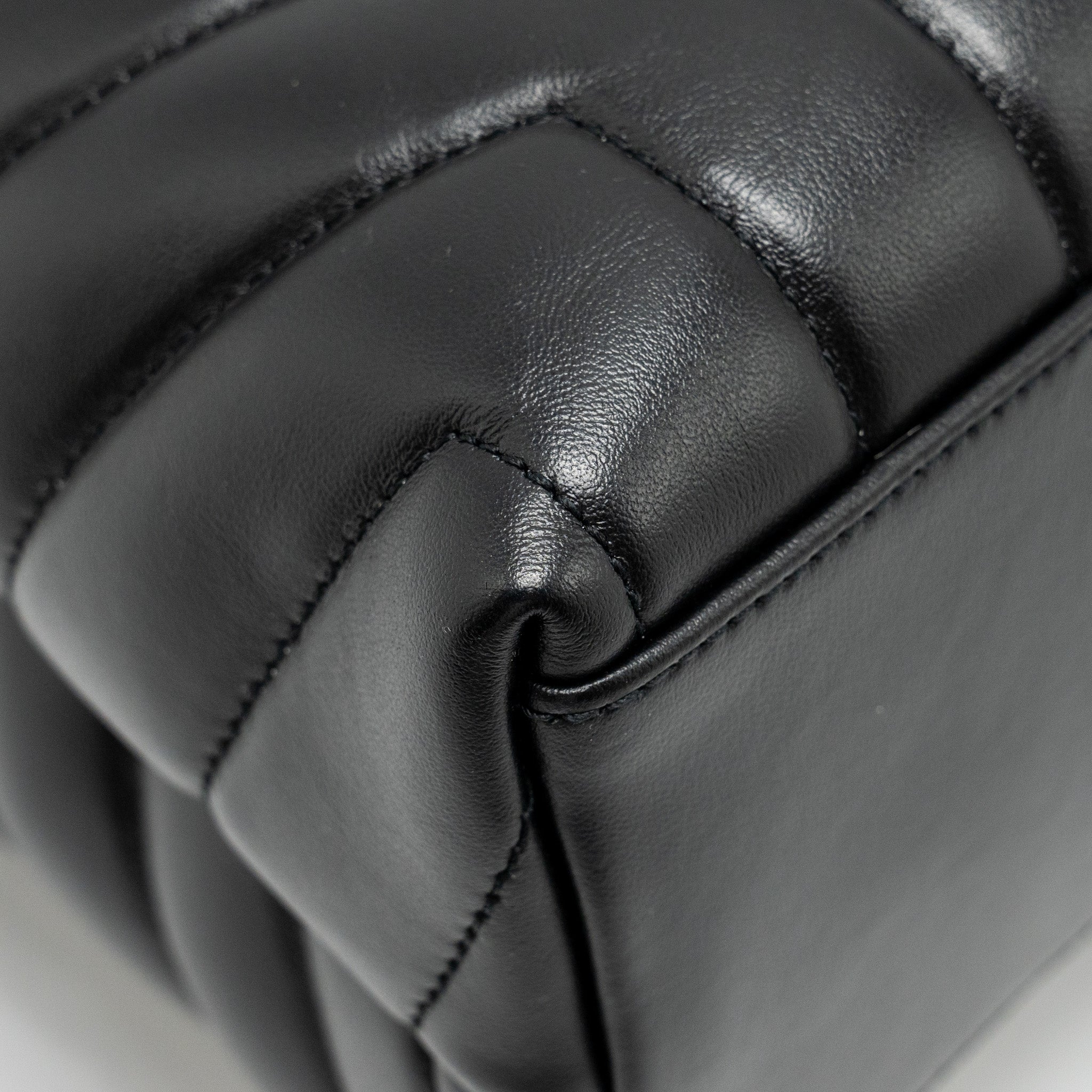 saint-laurent-medium-loulou-shoulder-bag-calfskin-black-shw