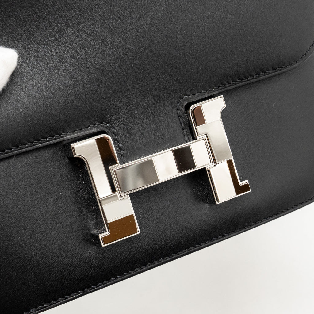 hermes-mini-constance-studio-disco-limited-monsieur-leather-black-shw-stamp-z-copy