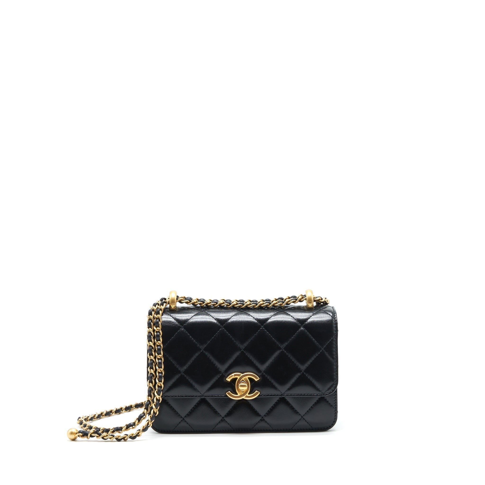 chanel-21a-gold-crush-flap-bag-calfskin-black-ghw