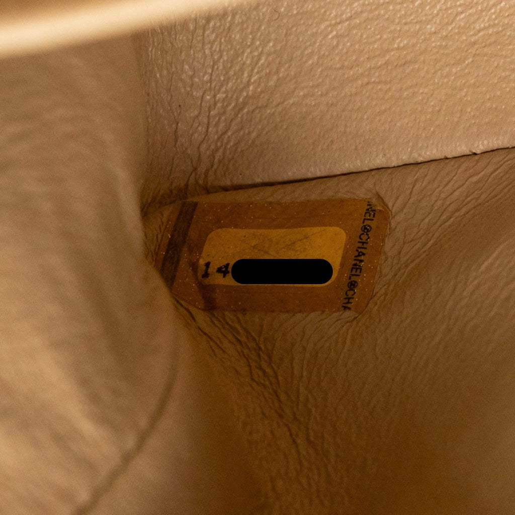 chanel-medium-classic-double-flap-bag-caviar-beige-ghw-4