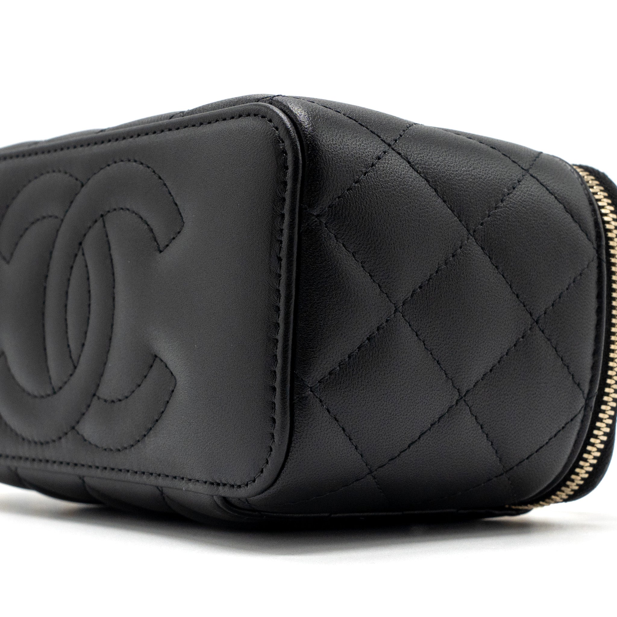 copy-of-chanel-detail-top-handle-long-vanity-with-chains-lambskin-black-ghwmicrochip