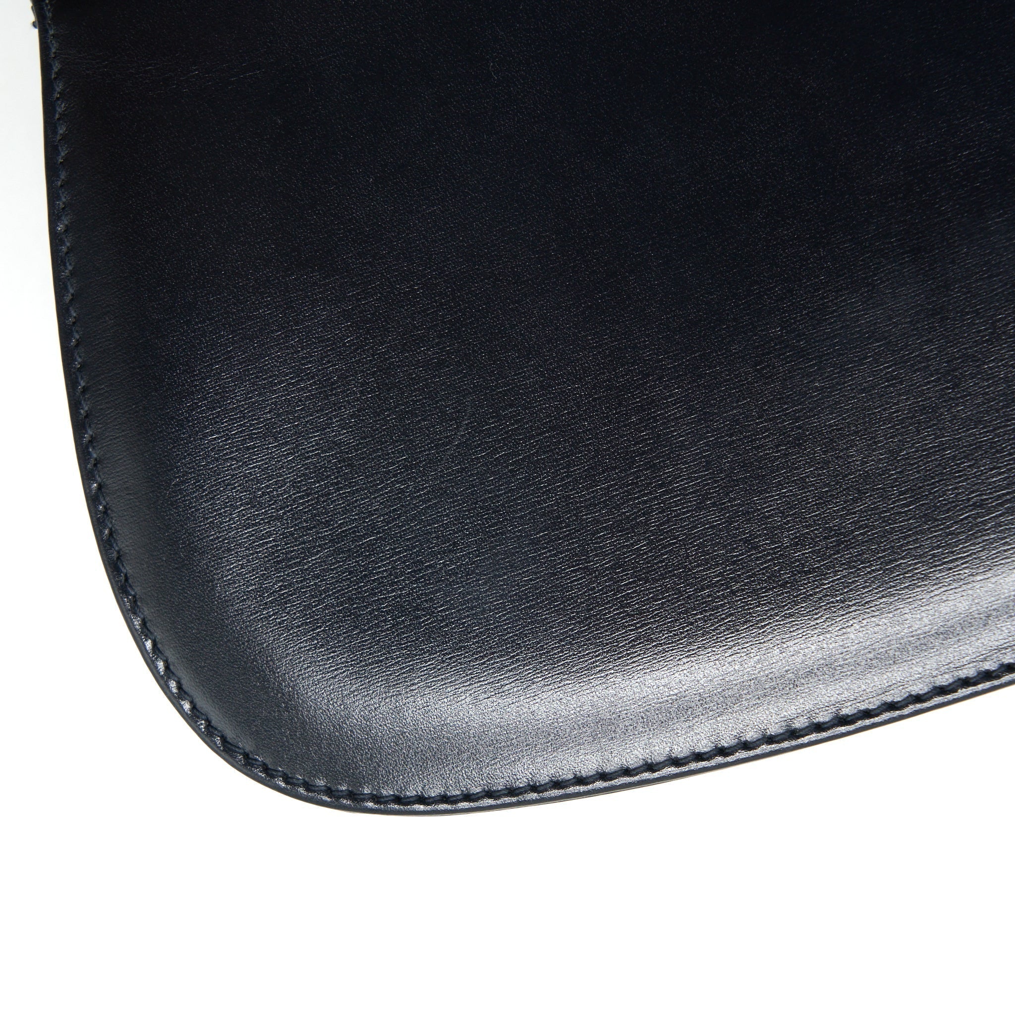 gucci-vintage-bamboo-small-top-handle-bag-black