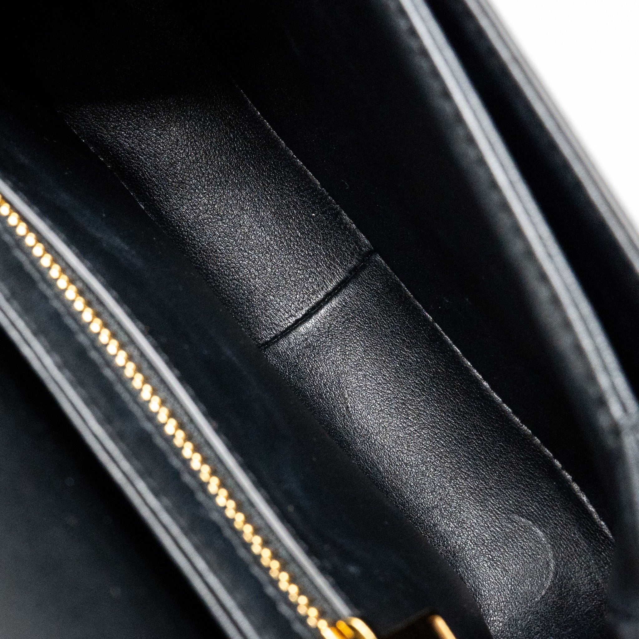 celine-teen-triomphe-bag-shiny-calfskin-black-ghw