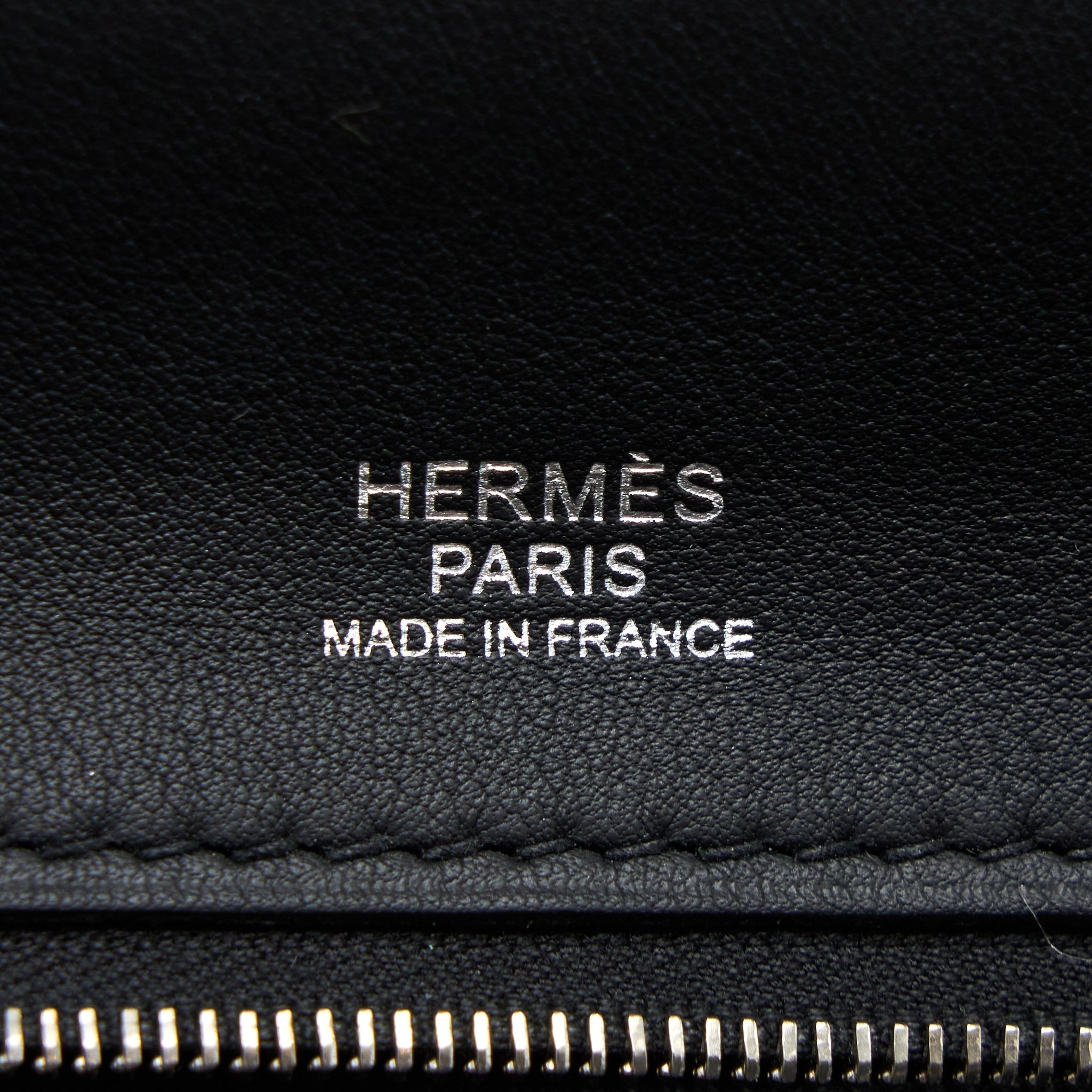 hermes-24-24-2424-29-bag-togo-swift-black-shw-stamp-z