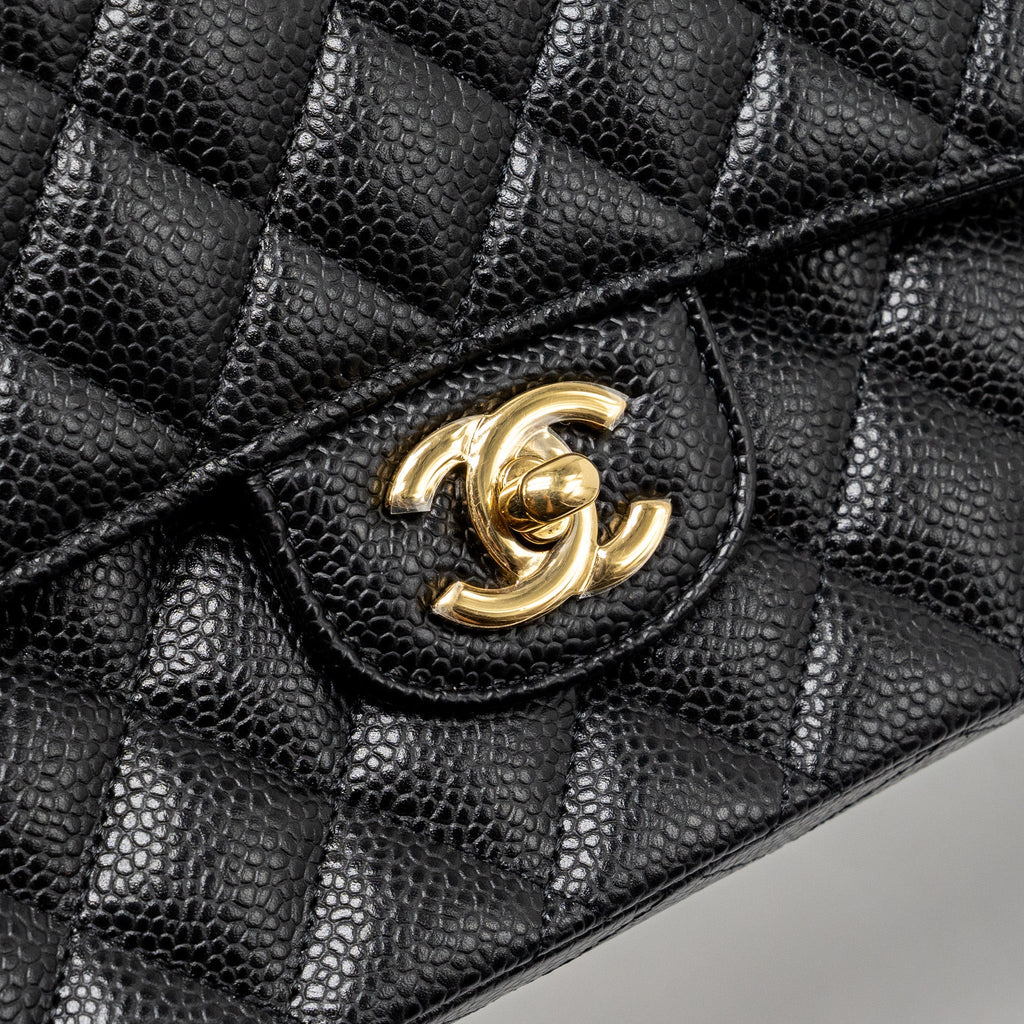 chanel-medium-classic-double-flap-bag-caviar-black-ghw-20