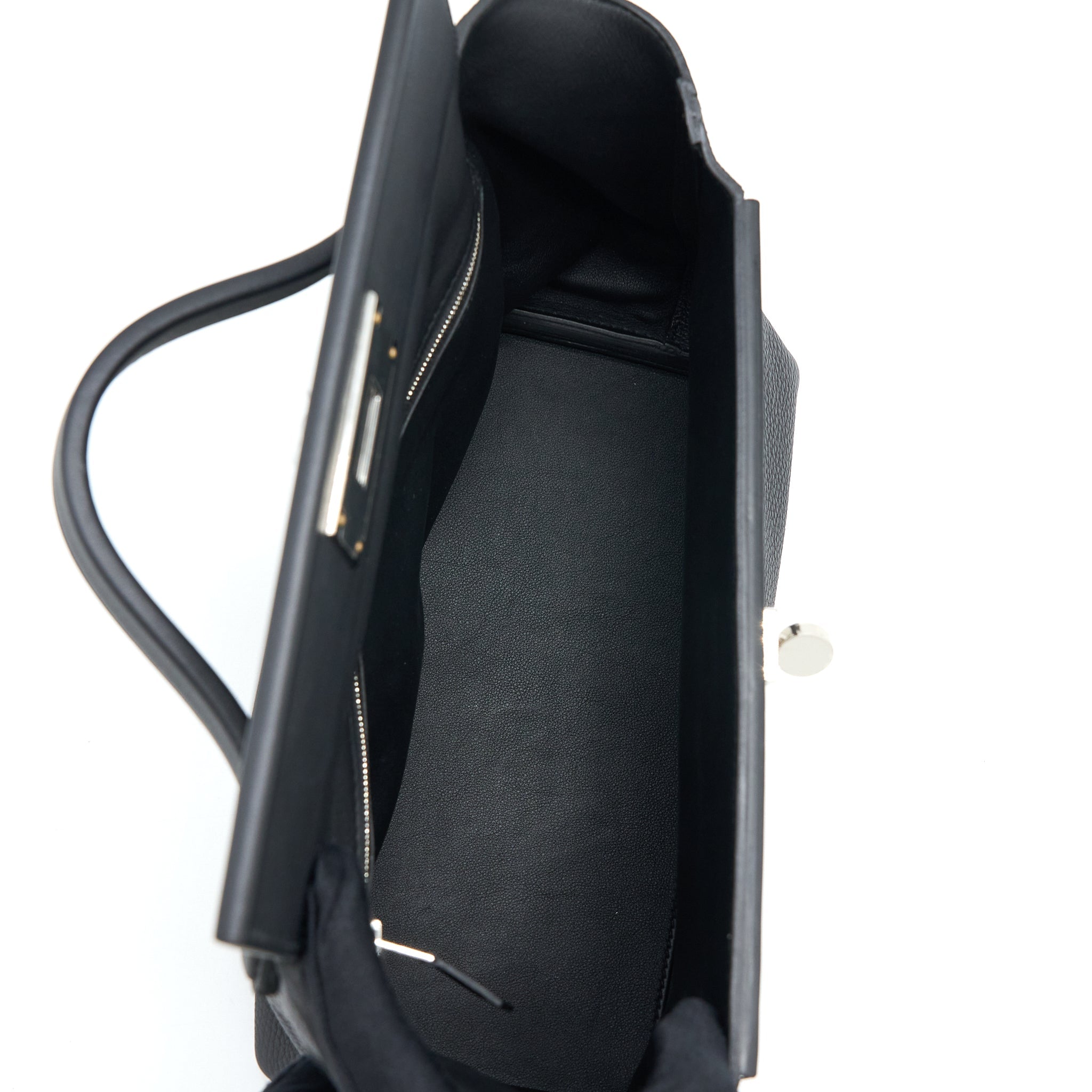 hermes-24-24-2424-29-bag-togo-swift-black-shw-stamp-z