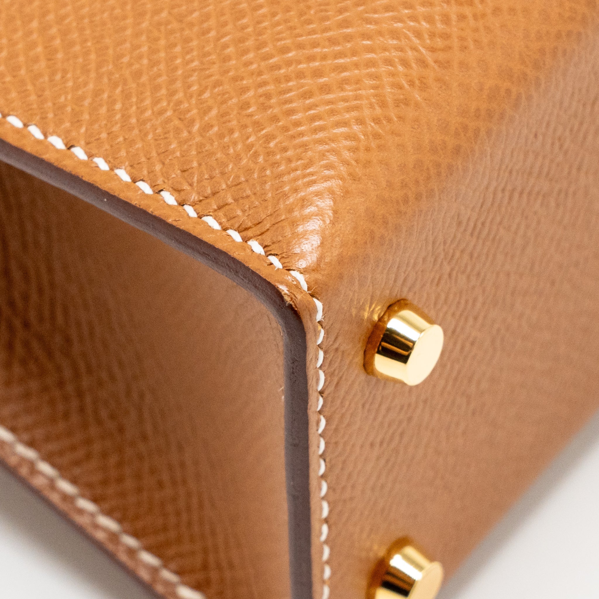 hermes-mini-kelly-ii-epsom-gold-ghw-stamp-k