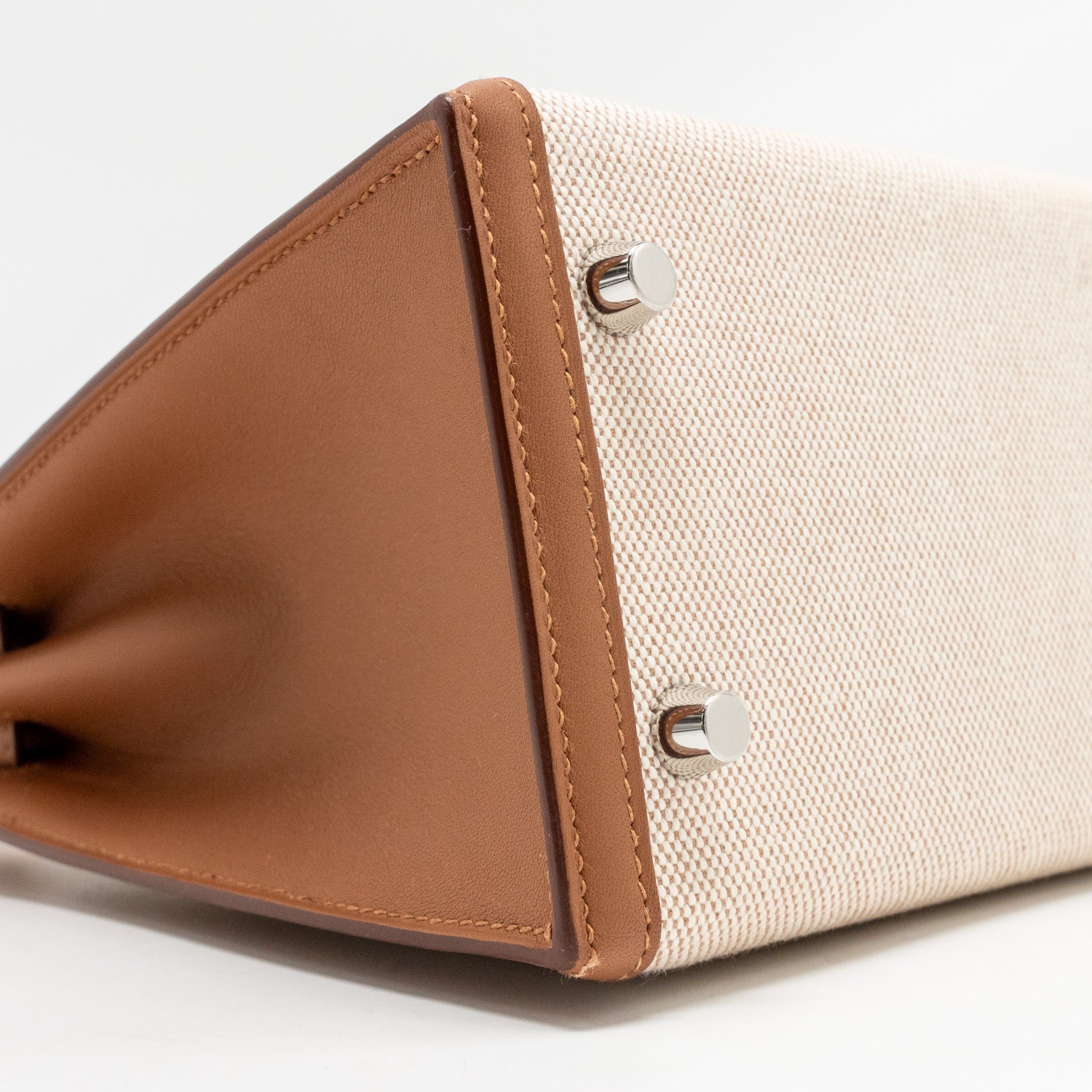 hermes-kelly-25-toile-h-swift-ecru-beige-gold-shw-stamp-u