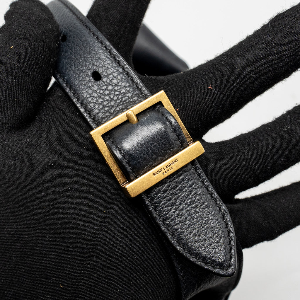 saint-laurent-le-5-a-7-soft-small-bag-calfskin-black-ghw