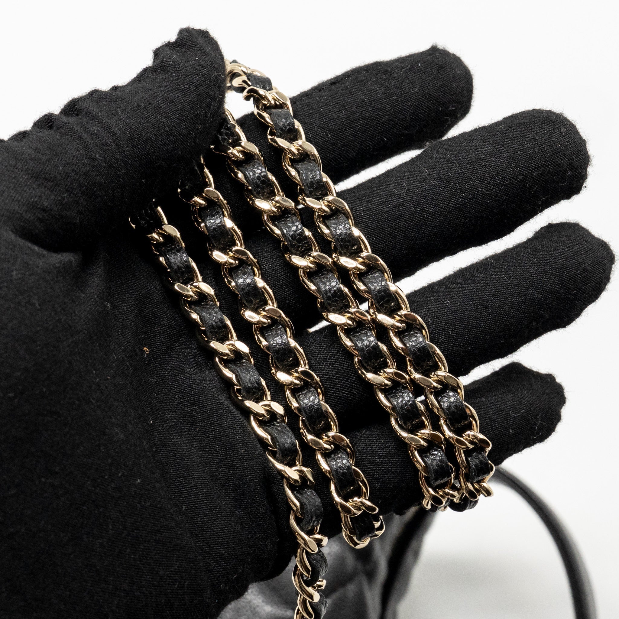 chanel-25c-quilted-hobo-bag-caviar-black-ghwmicrochip-2