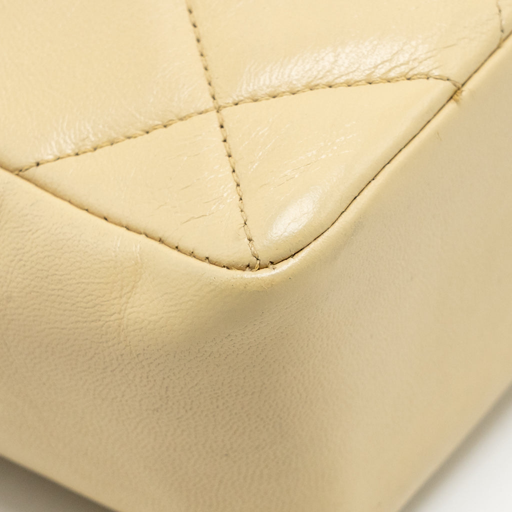chanel-vintage-quilted-envelope-flap-bag-lambskin-beige-black-ghw