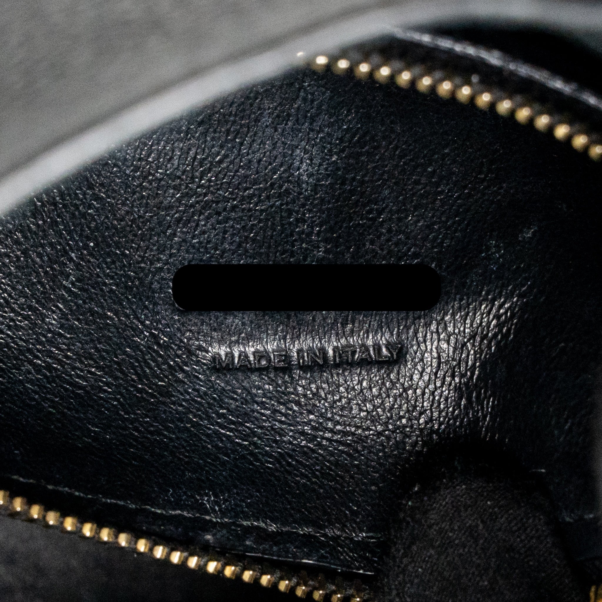 saint-laurent-le-5-a-7-soft-small-bag-calfskin-black-ghw