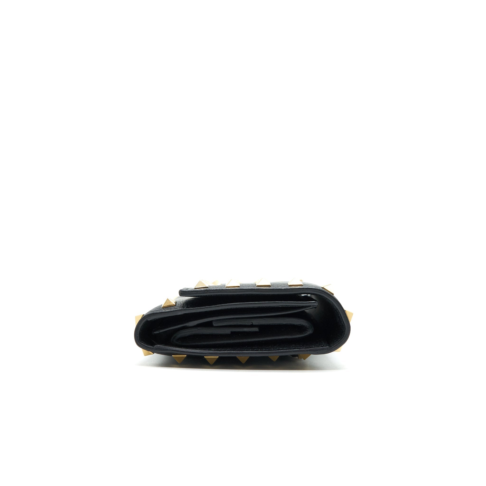 valentino-rockstud-long-wallet-black
