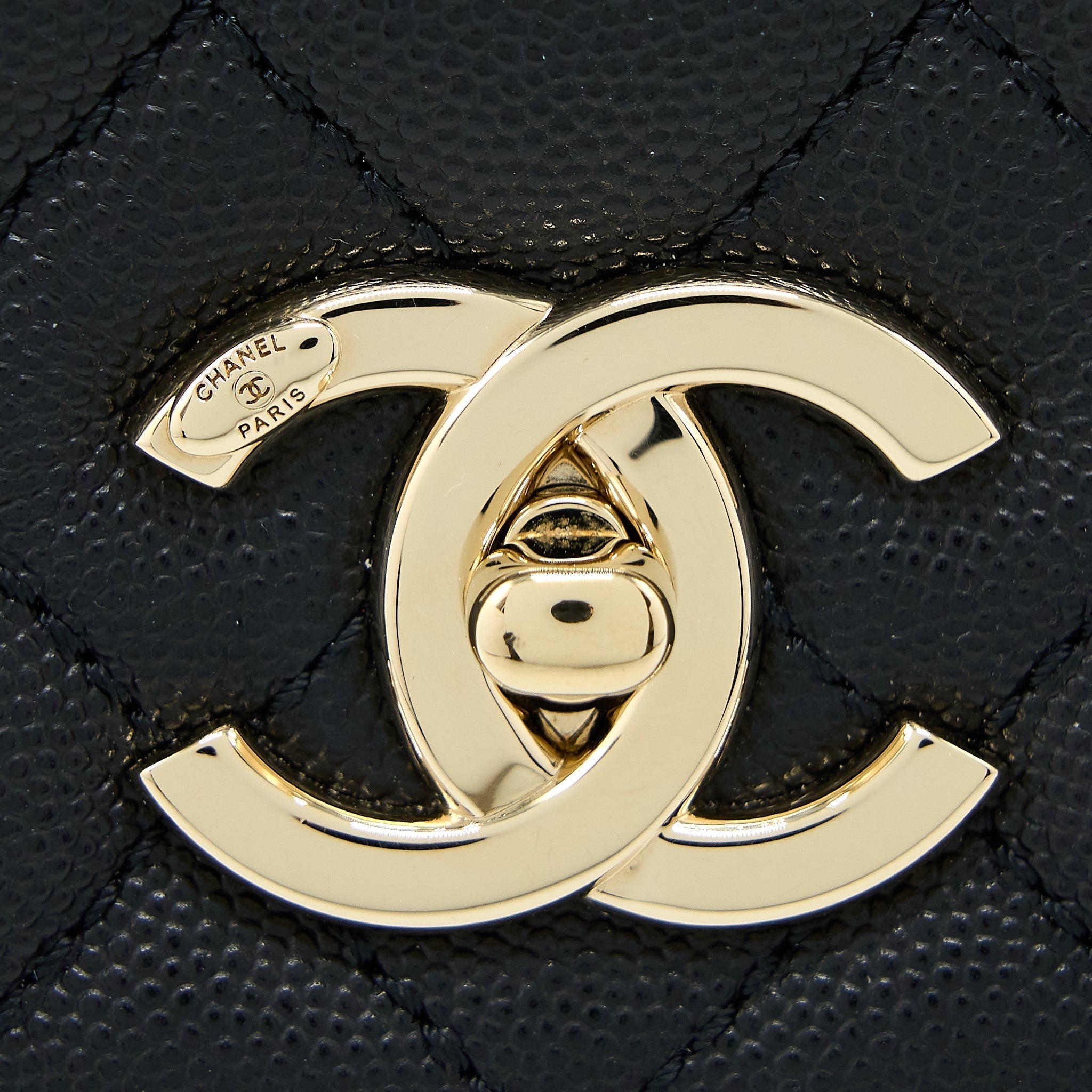 chanel-medium-coco-handle-caviar-black-lghw-1