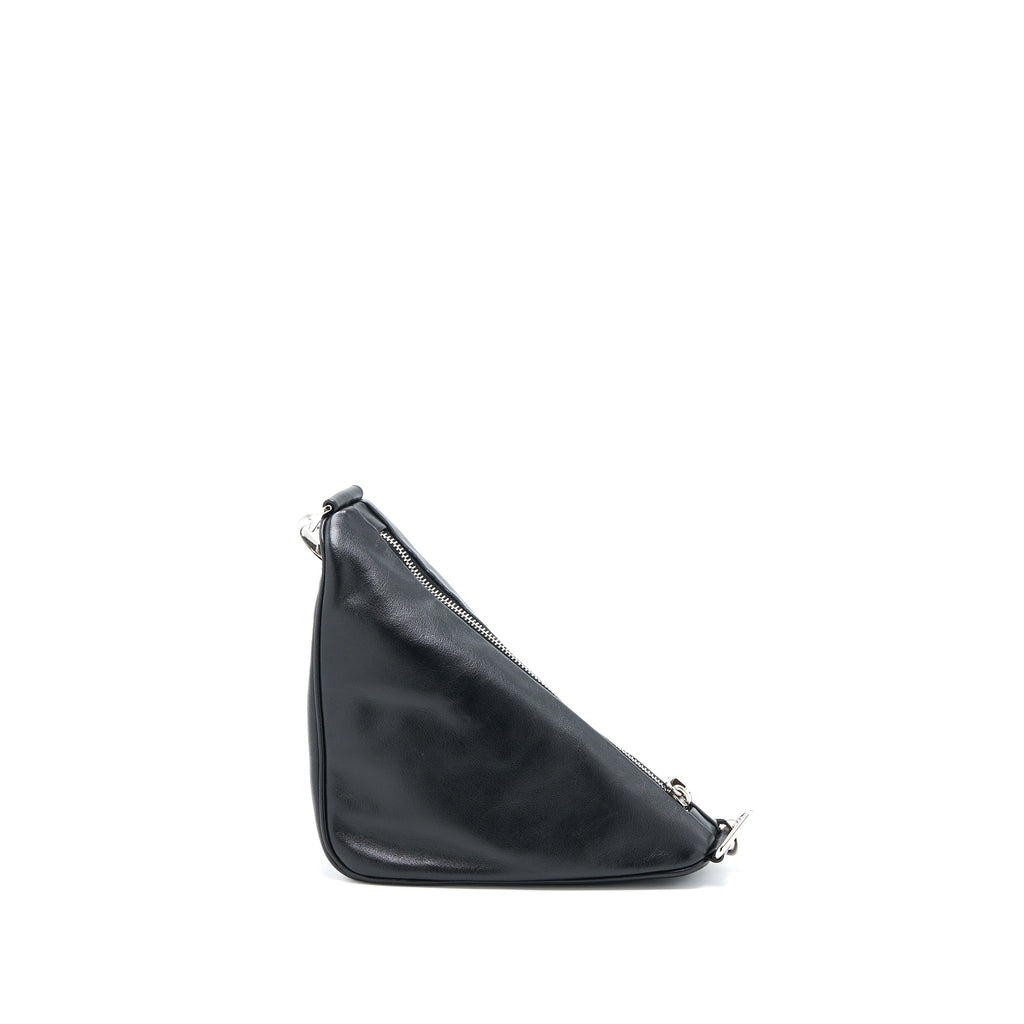 prada-triangle-leather-shoulder-bag-black-shw
