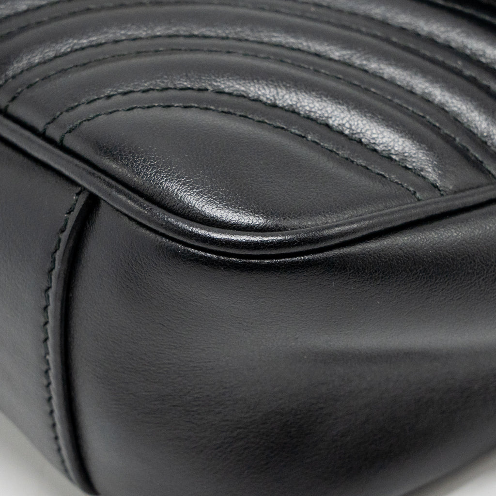 gucci-medium-gg-marmont-shoulder-bag-calfskin-black-ghw-1