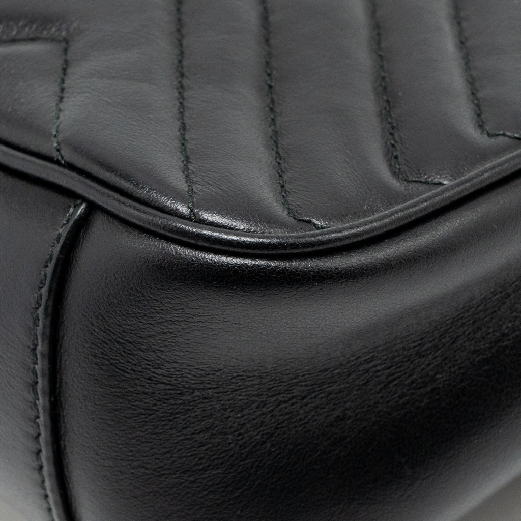 gucci-medium-gg-marmont-shoulder-bag-calfskin-black-ghw-1