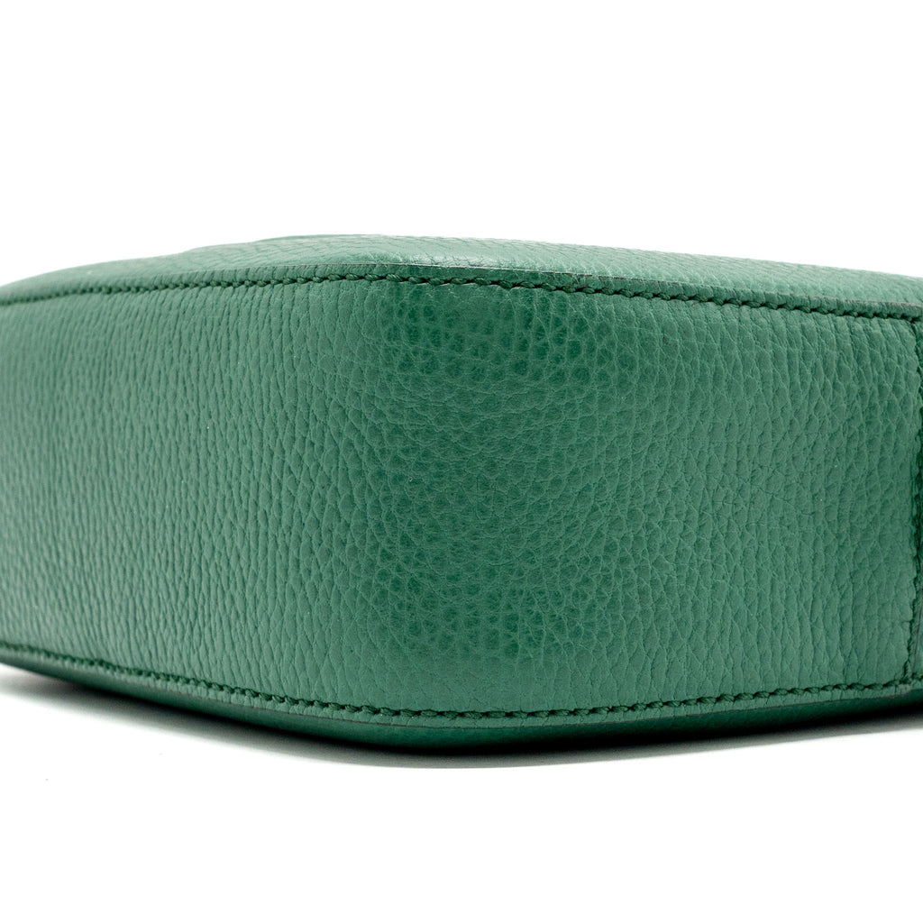 gucci-disco-soho-camera-bag-calfskin-green-lghw