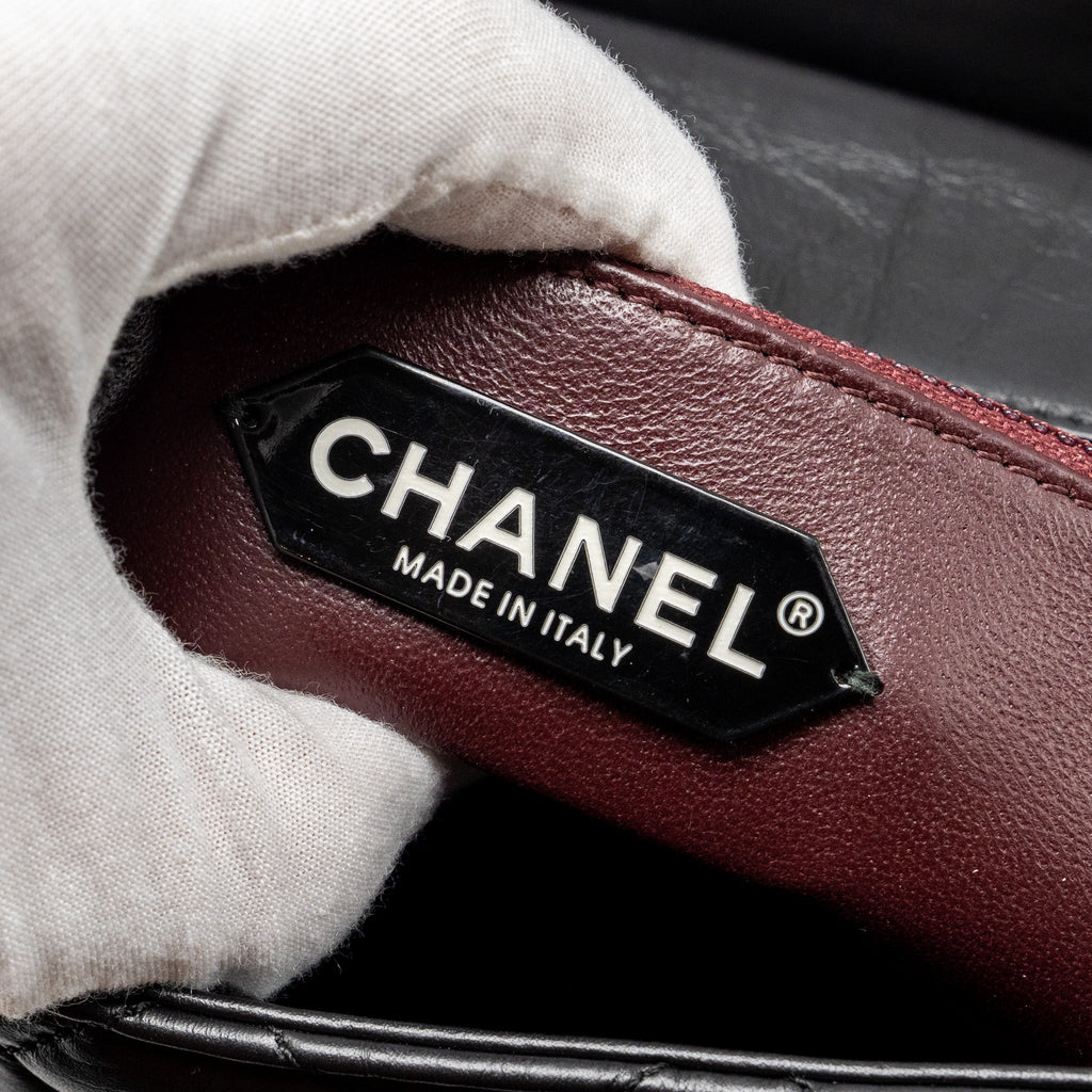 chanel-hanger-small-reissue-flap-bag-limited-edition-aged-calfskin-black-ghw