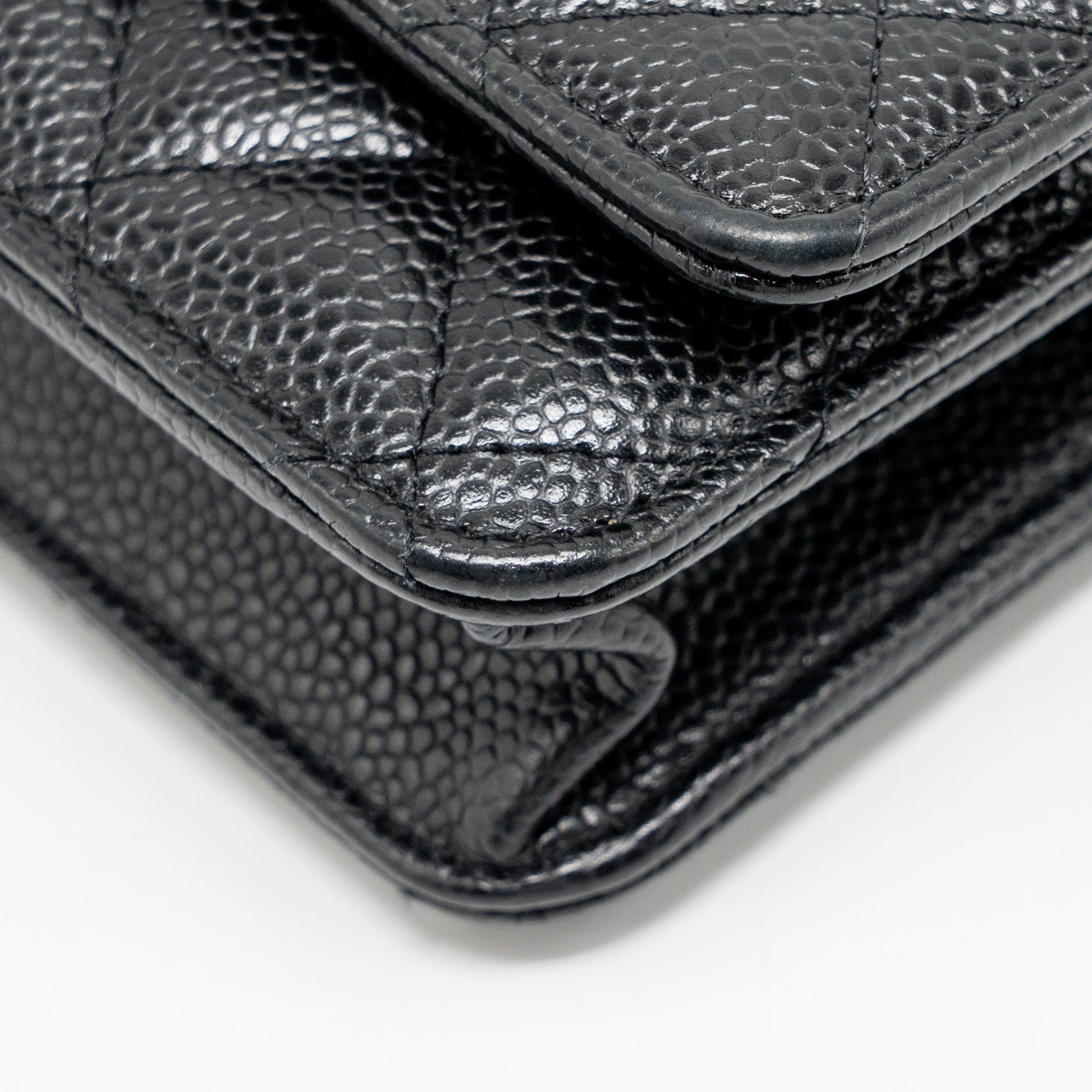 chanel-classic-wallet-on-chain-caviar-black-ghw-25