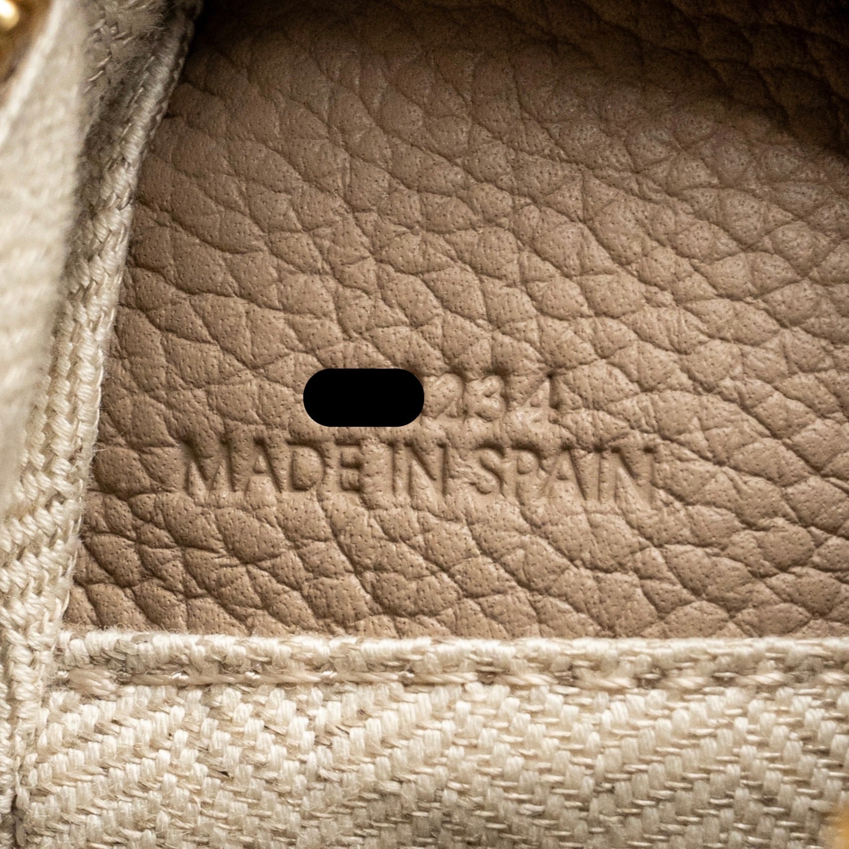 loewe-small-puzzle-bag-soft-grained-calfskin-sand-ghw