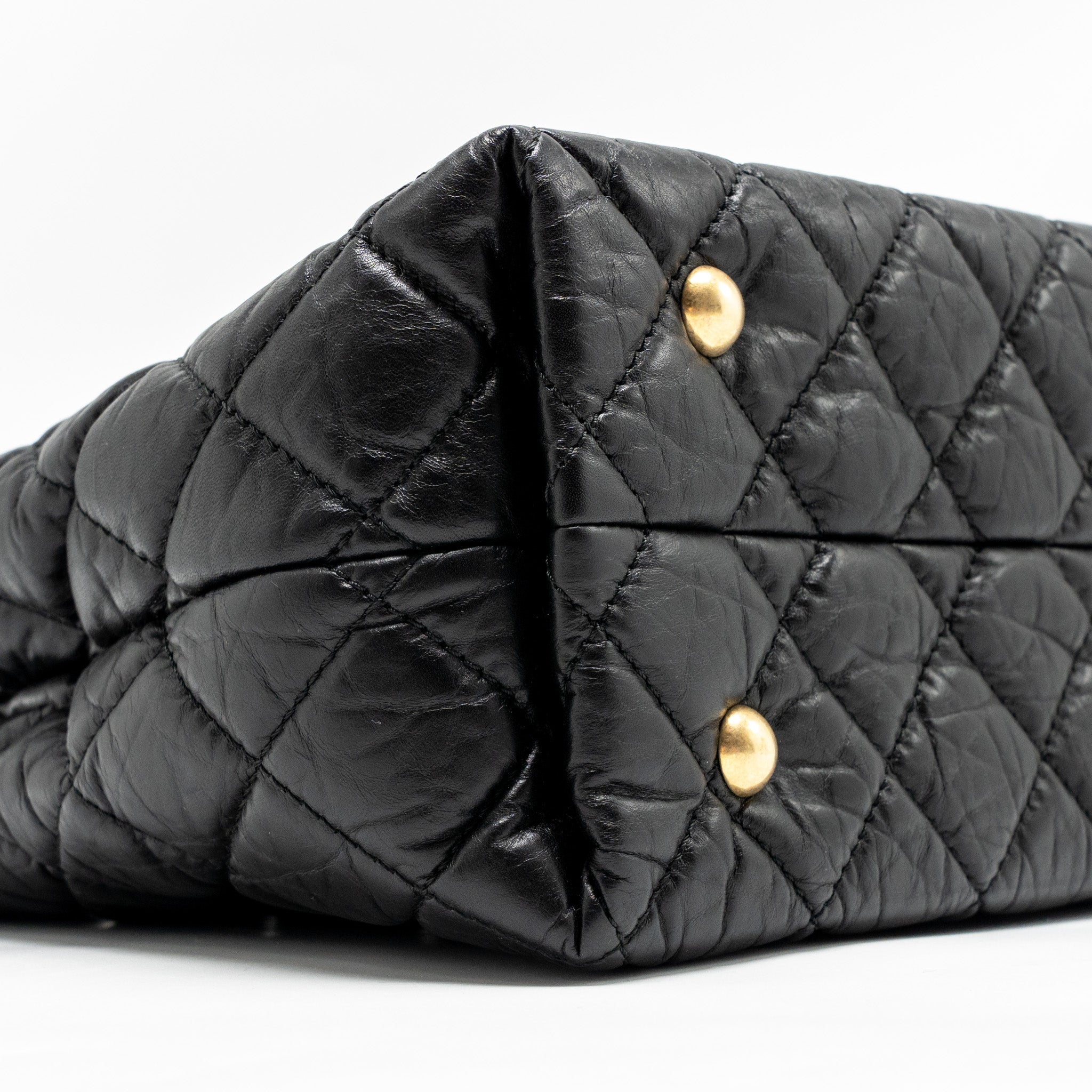 chanel-2-55-reissue-tote-bag-quilted-aged-calfskin-black-ghw