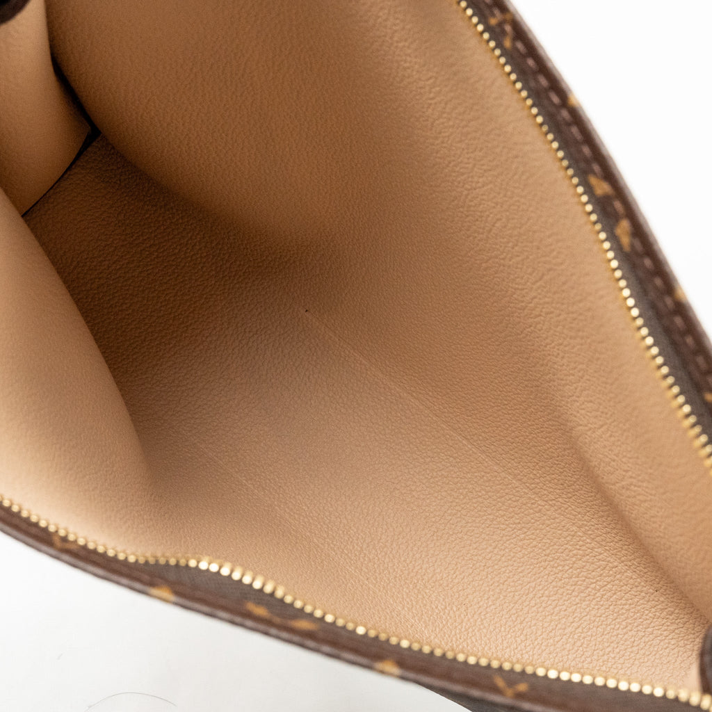 louis-vuitton-toiletry-pochette-26-monogram-canvas-ghw-14