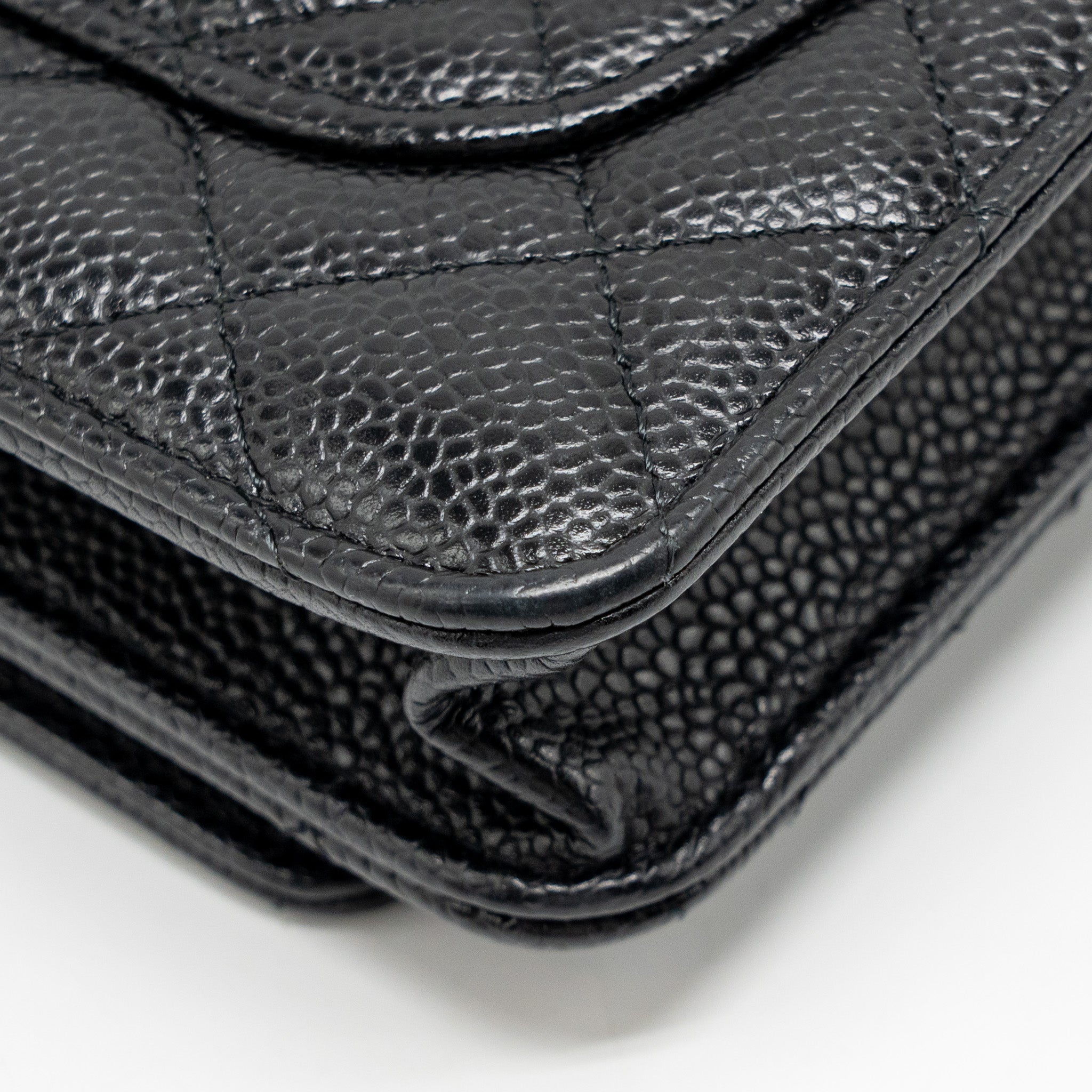 chanel-classic-wallet-on-chain-caviar-black-ghw-25