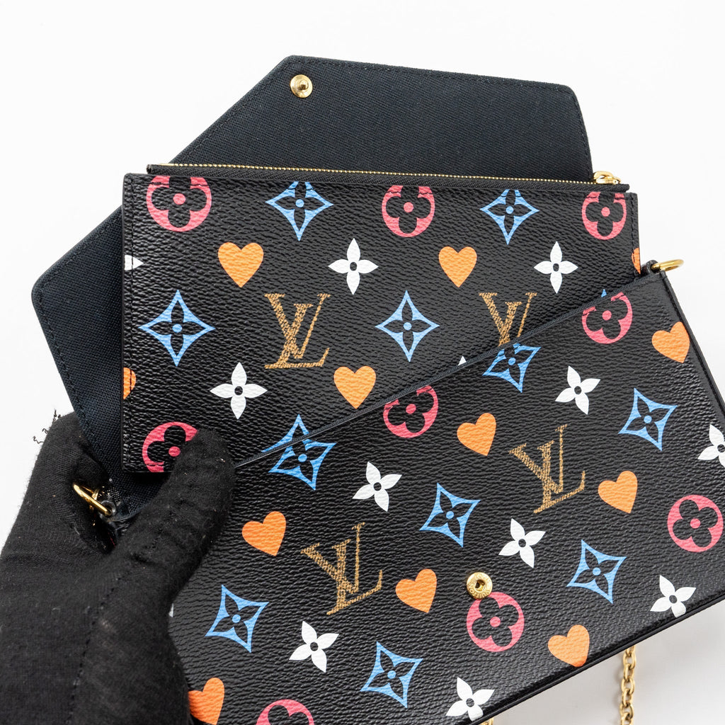 louis-vuitton-onthego-mm-monogram-canvas-ghw-2