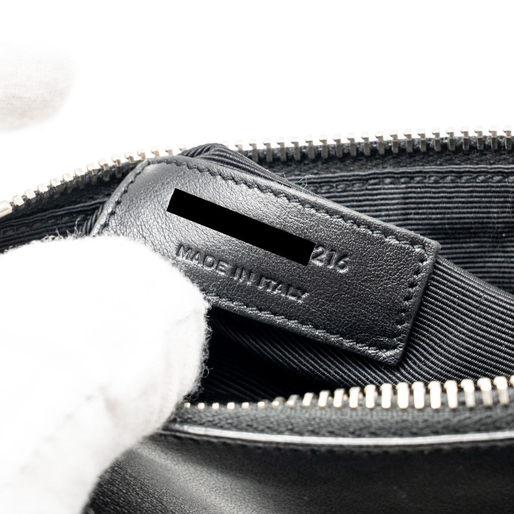 saint-laurent-sac-de-jour-grained-calfskin-black-shw-1