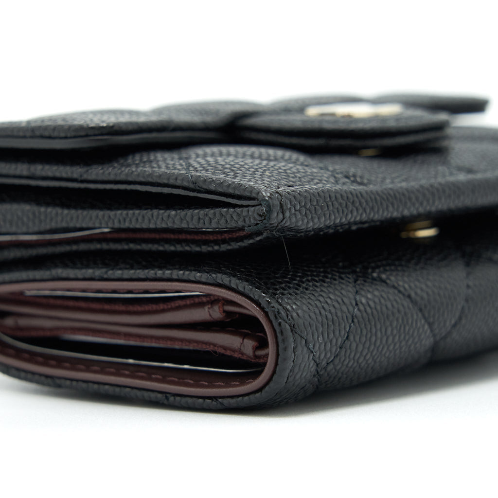 chanel-small-compact-wallet-caviar-black-lghw