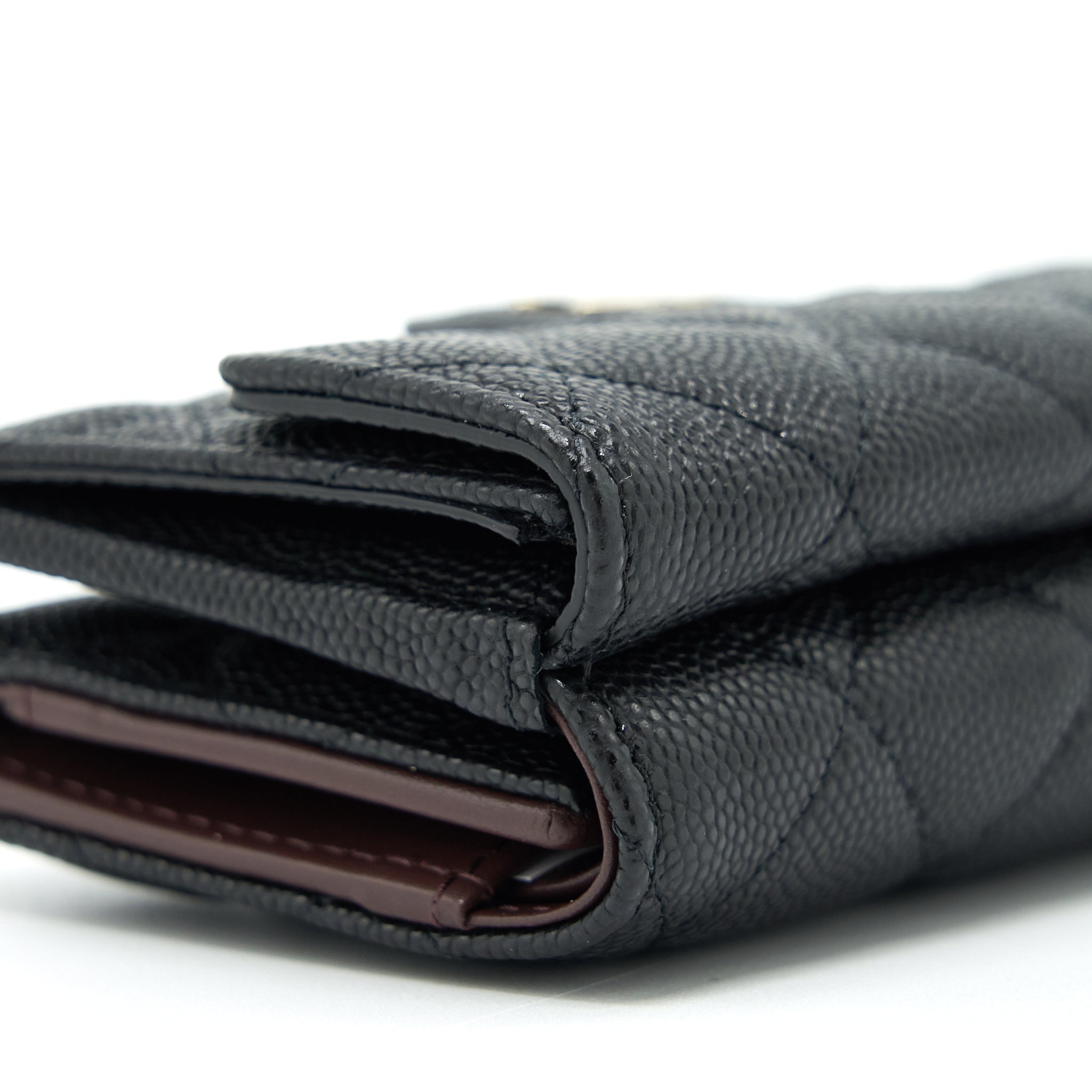 chanel-small-compact-wallet-caviar-black-lghw