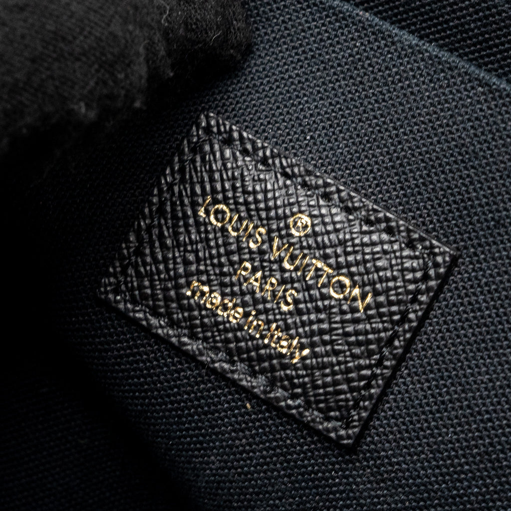 louis-vuitton-onthego-mm-monogram-canvas-ghw-2