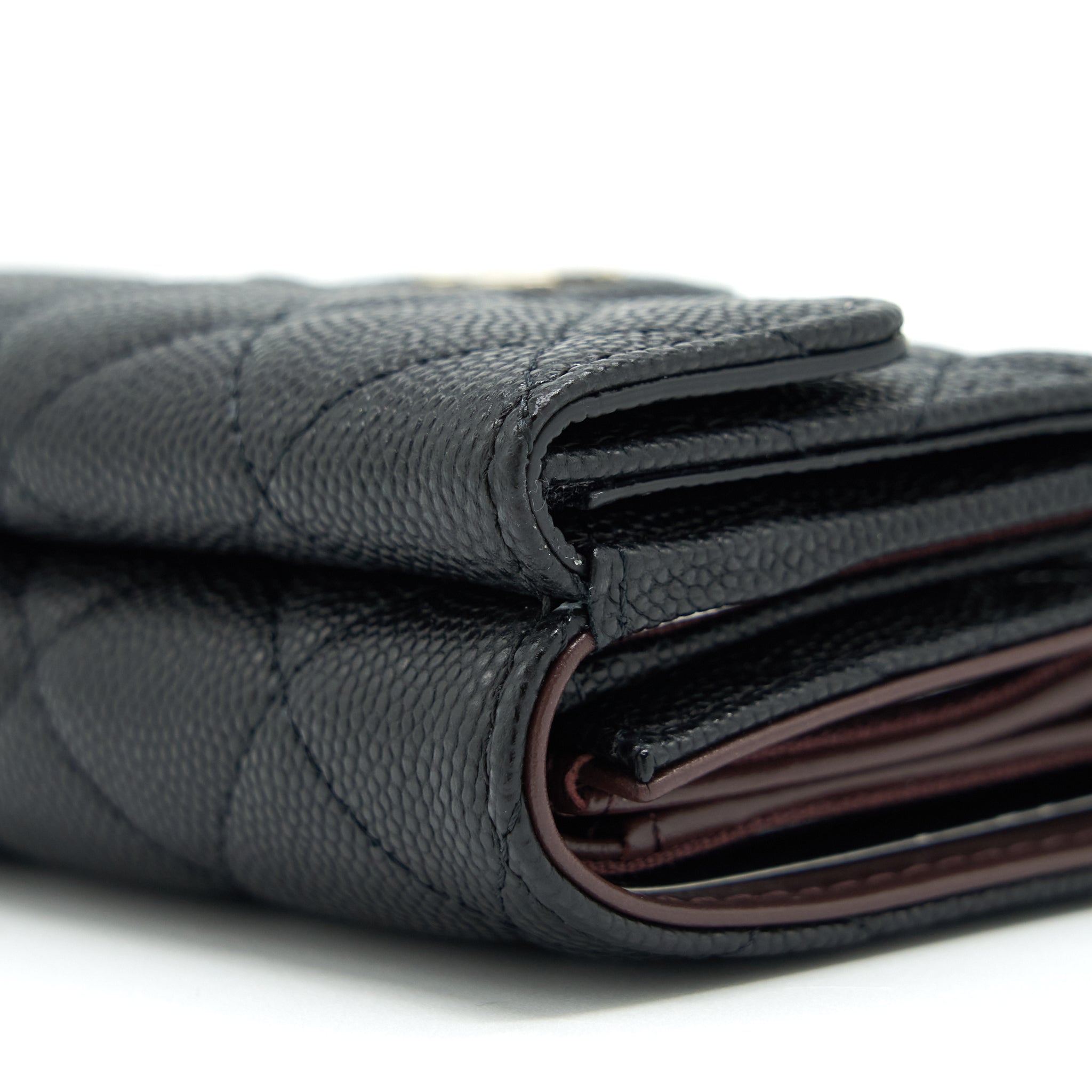chanel-small-compact-wallet-caviar-black-lghw