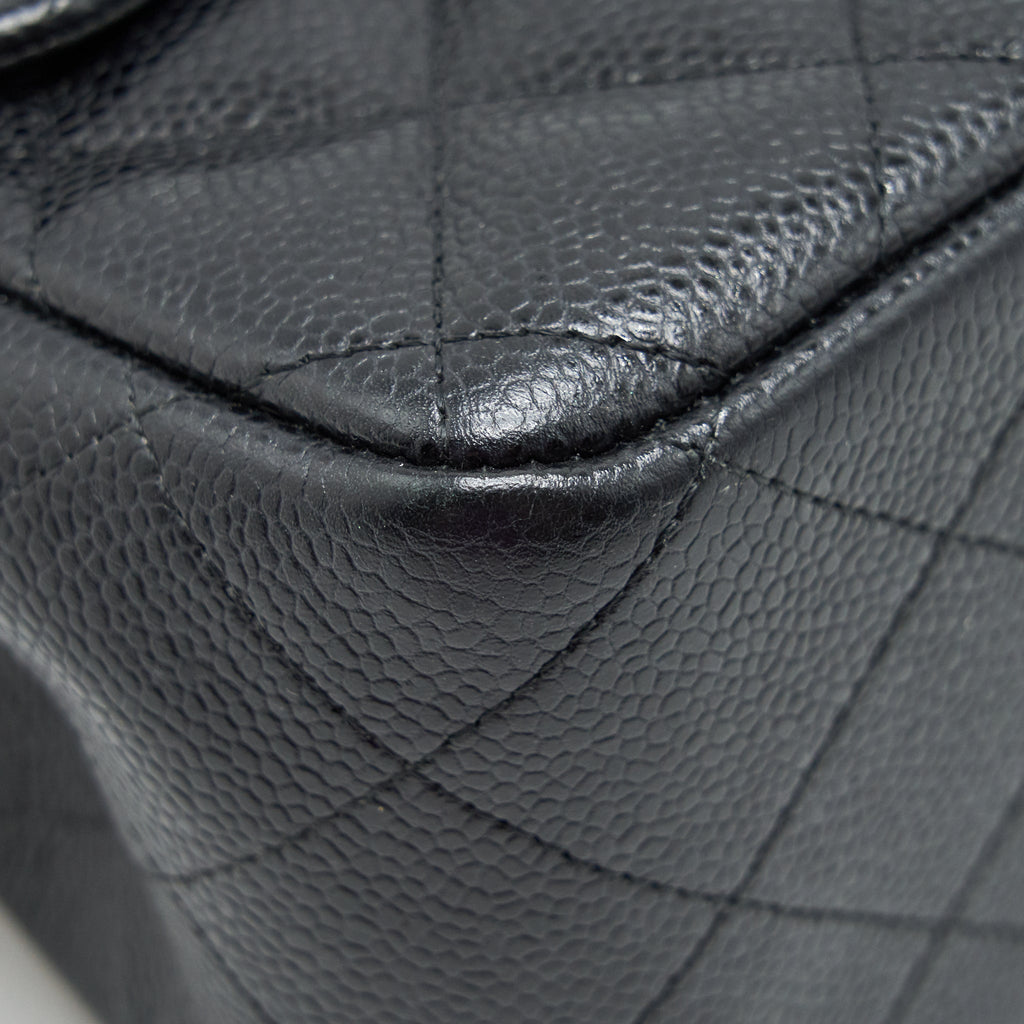 chanel-jumbo-classic-flap-bag-caviar-black-shw