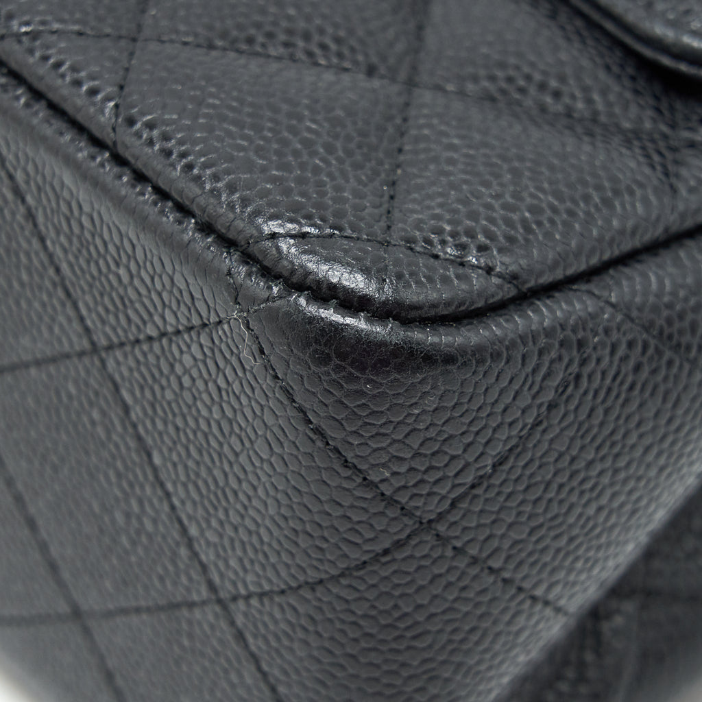 chanel-jumbo-classic-flap-bag-caviar-black-shw