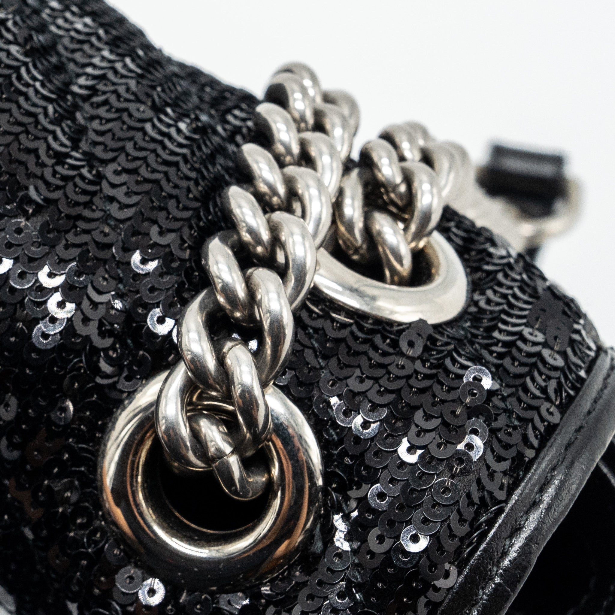 gucci-mini-gg-marmont-matelasse-bag-sequin-black-shw