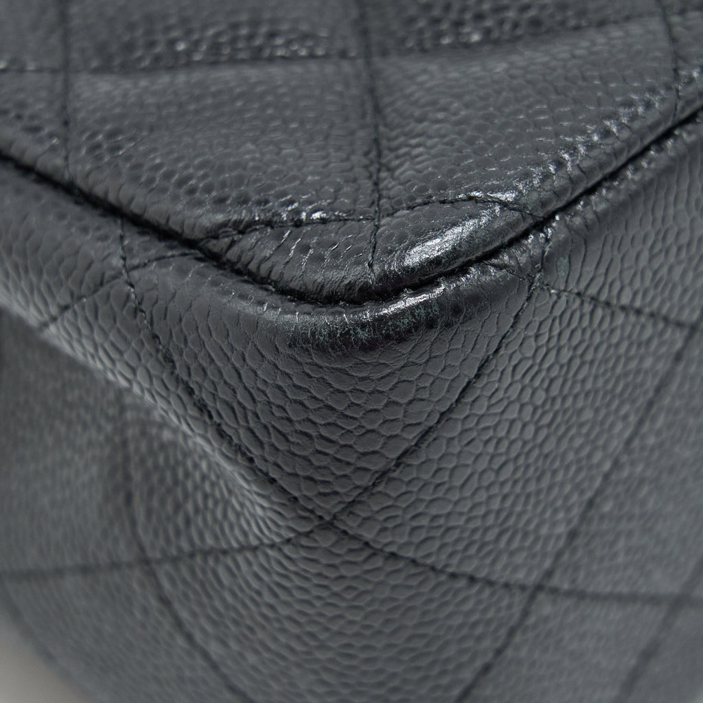 chanel-jumbo-classic-flap-bag-caviar-black-shw