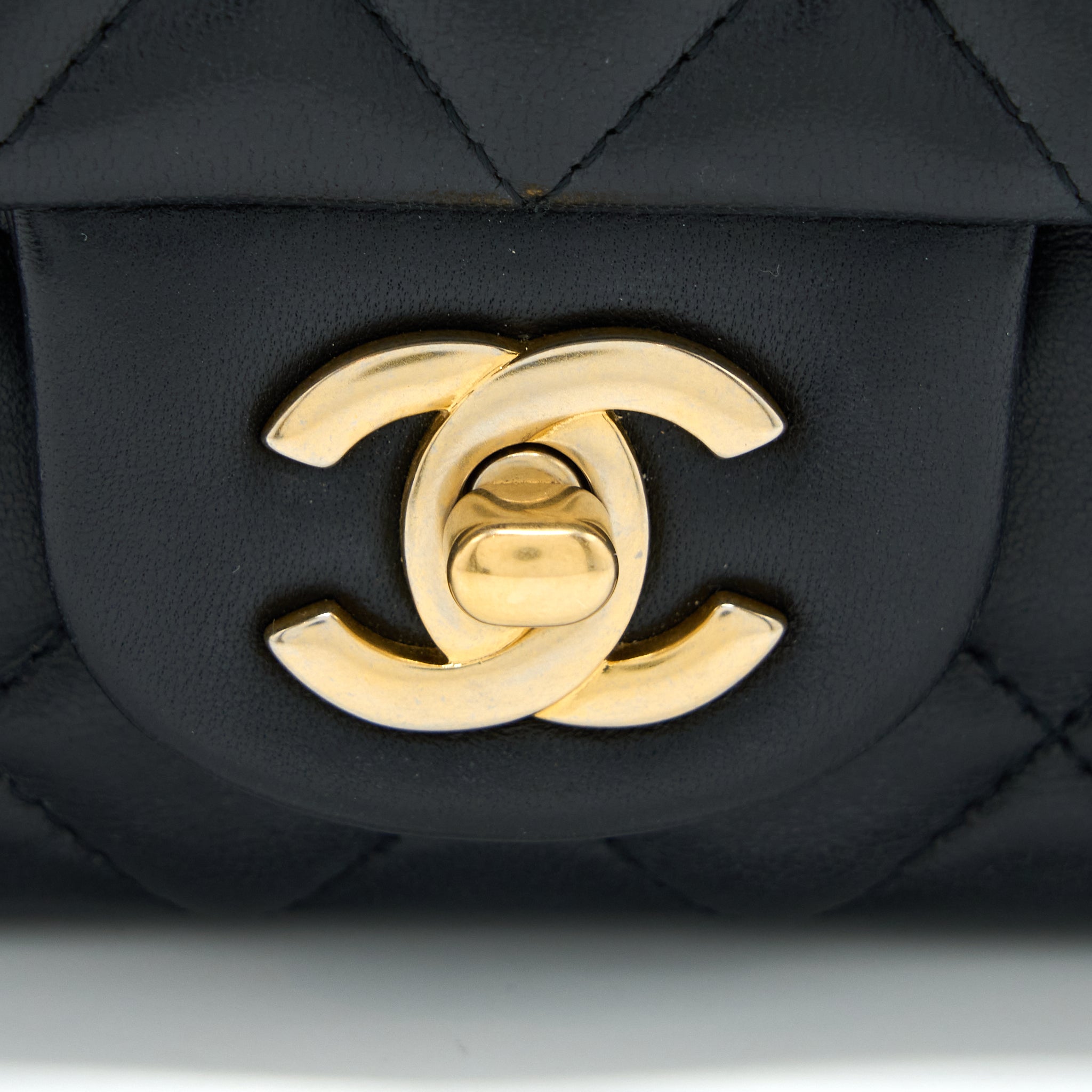 chanel-mini-rectangular-flap-bag-lambskin-black-ghw-1