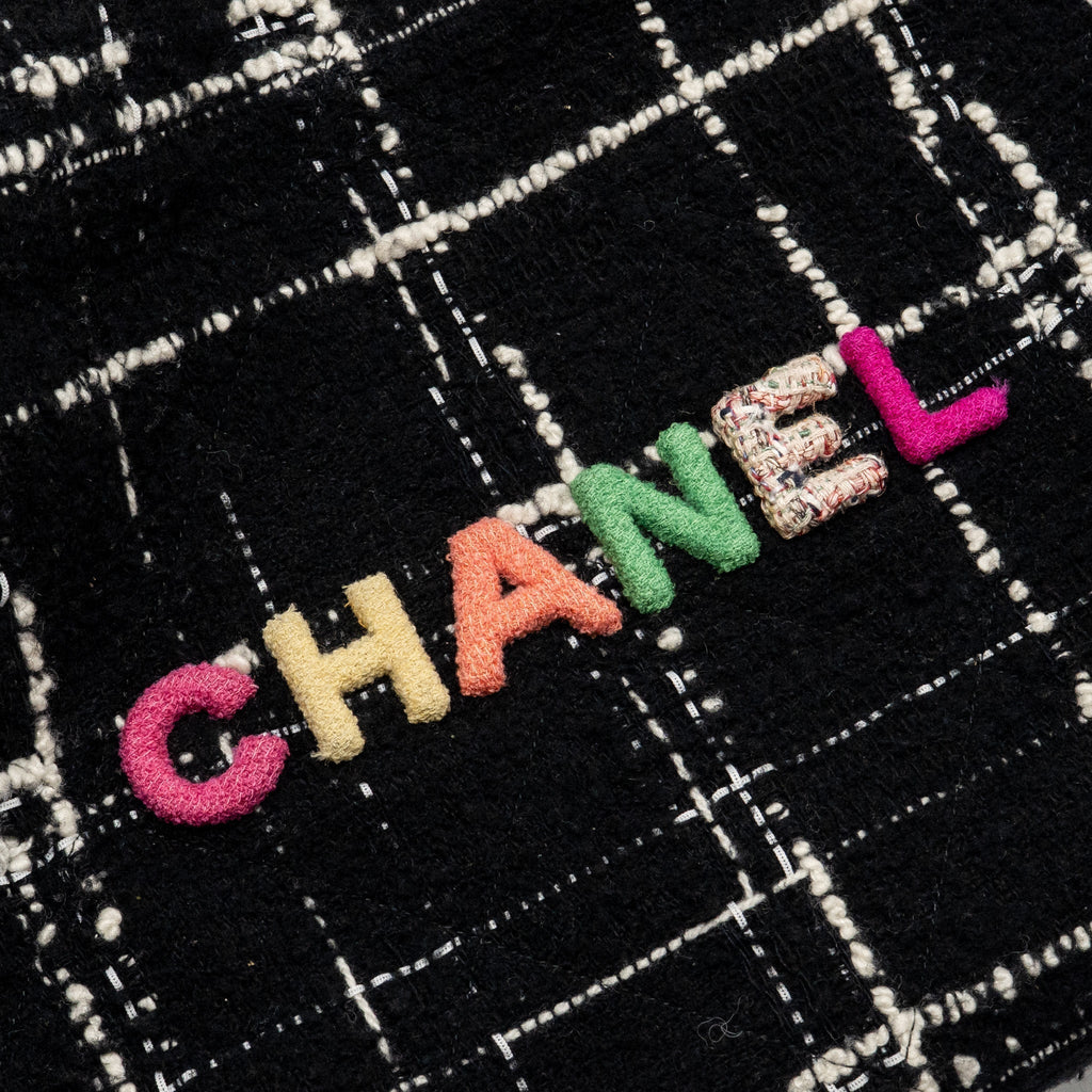 chanel-medium-22-bag-quilted-tweed-black-multicolour-microchip