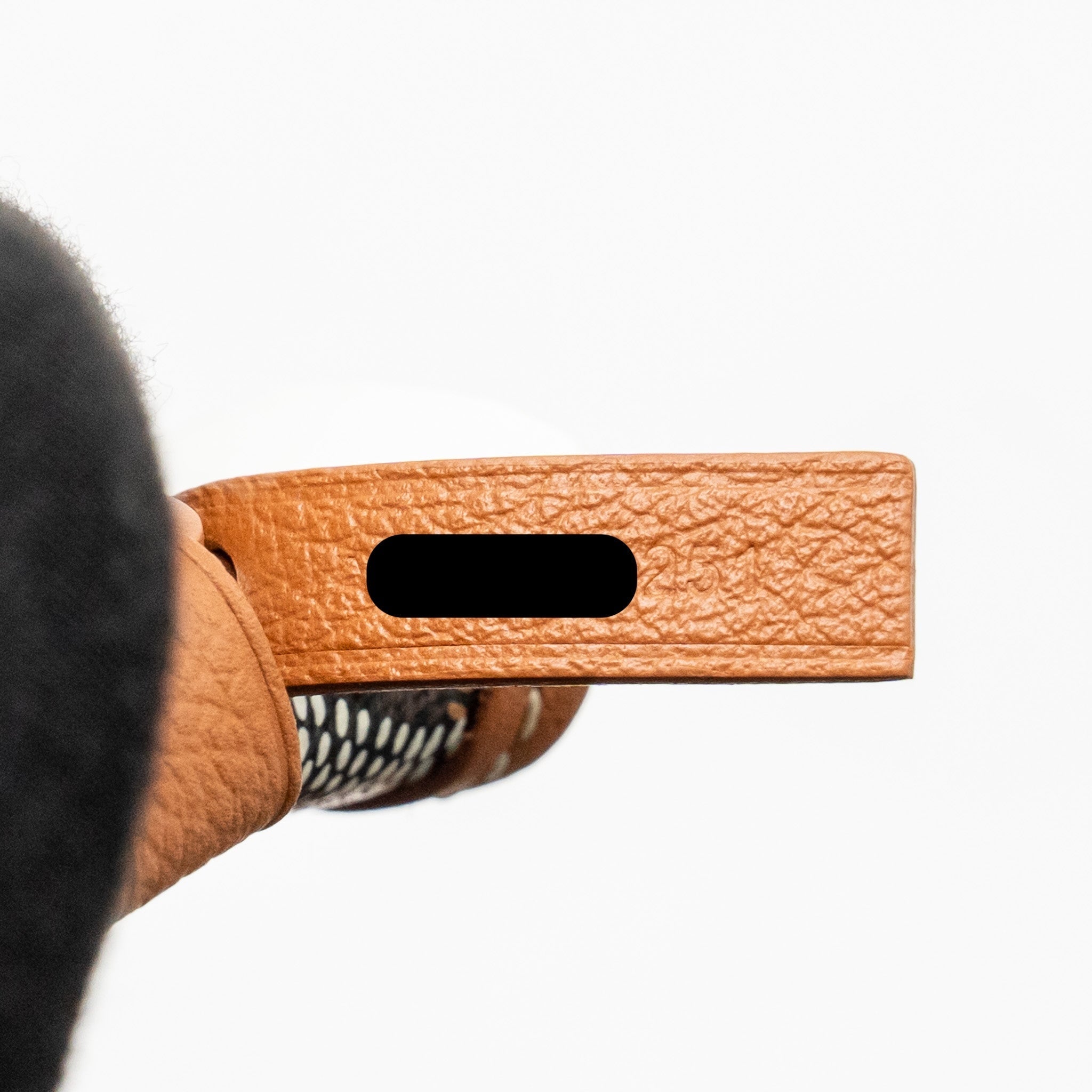 goyard-boheme-pm-hobo-bag-goyardine-canvas-calfskin-black-naturel-shw