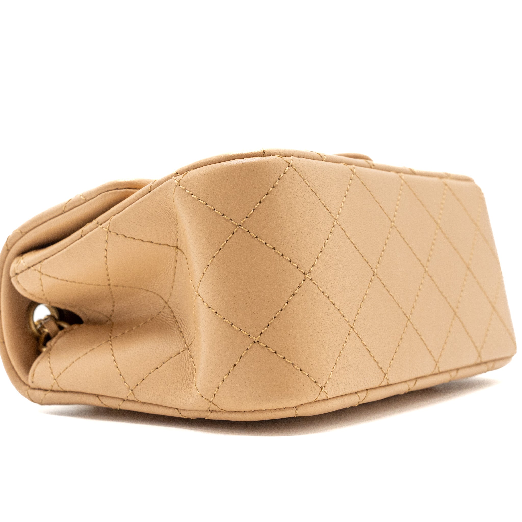 chanel-pearl-crush-mini-square-flap-bag-lambskin-beige-ghw-microchip