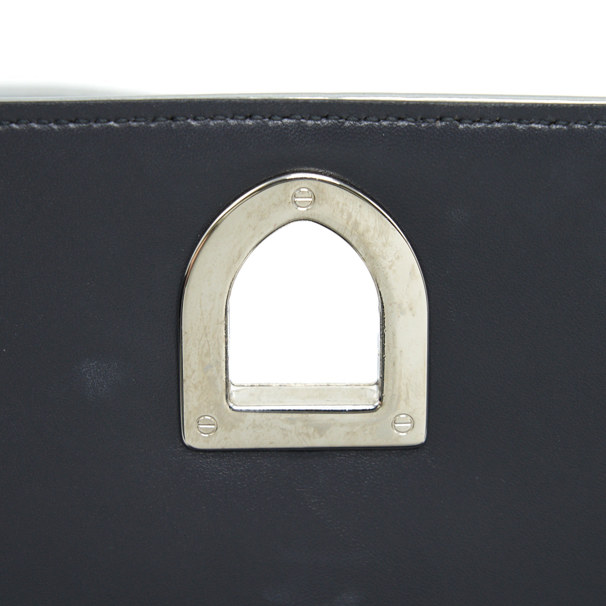 dior-medium-diorama-metallic-silver-shw