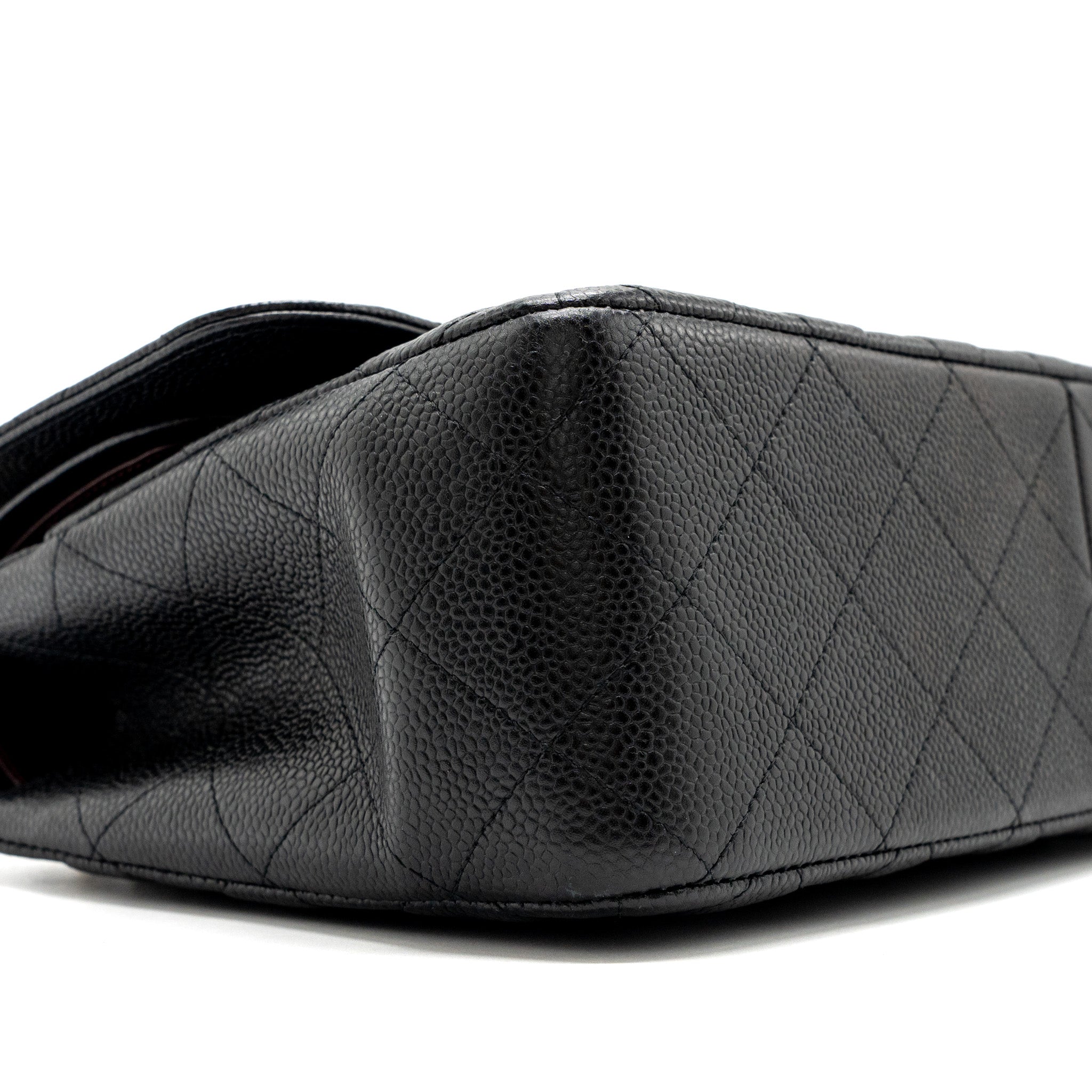 chanel-jumbo-classic-double-flap-bag-caviar-black-ghw-5