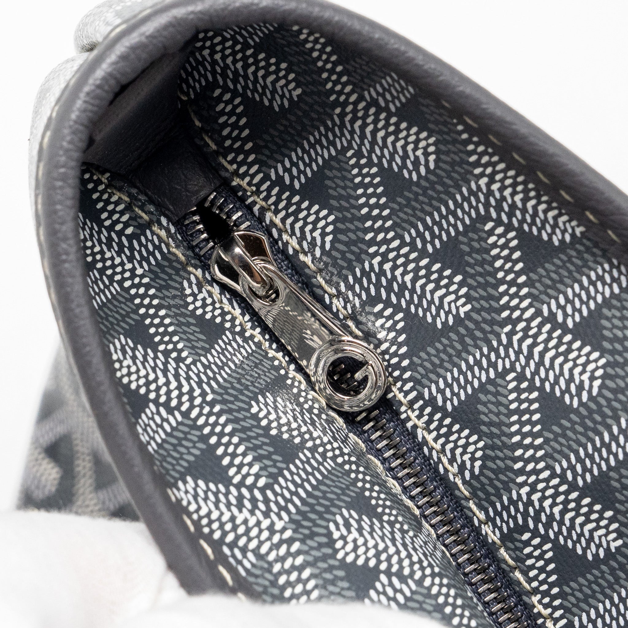 goyard-artois-tote-bag-goyardline-canvas-calfskin-grey-shw