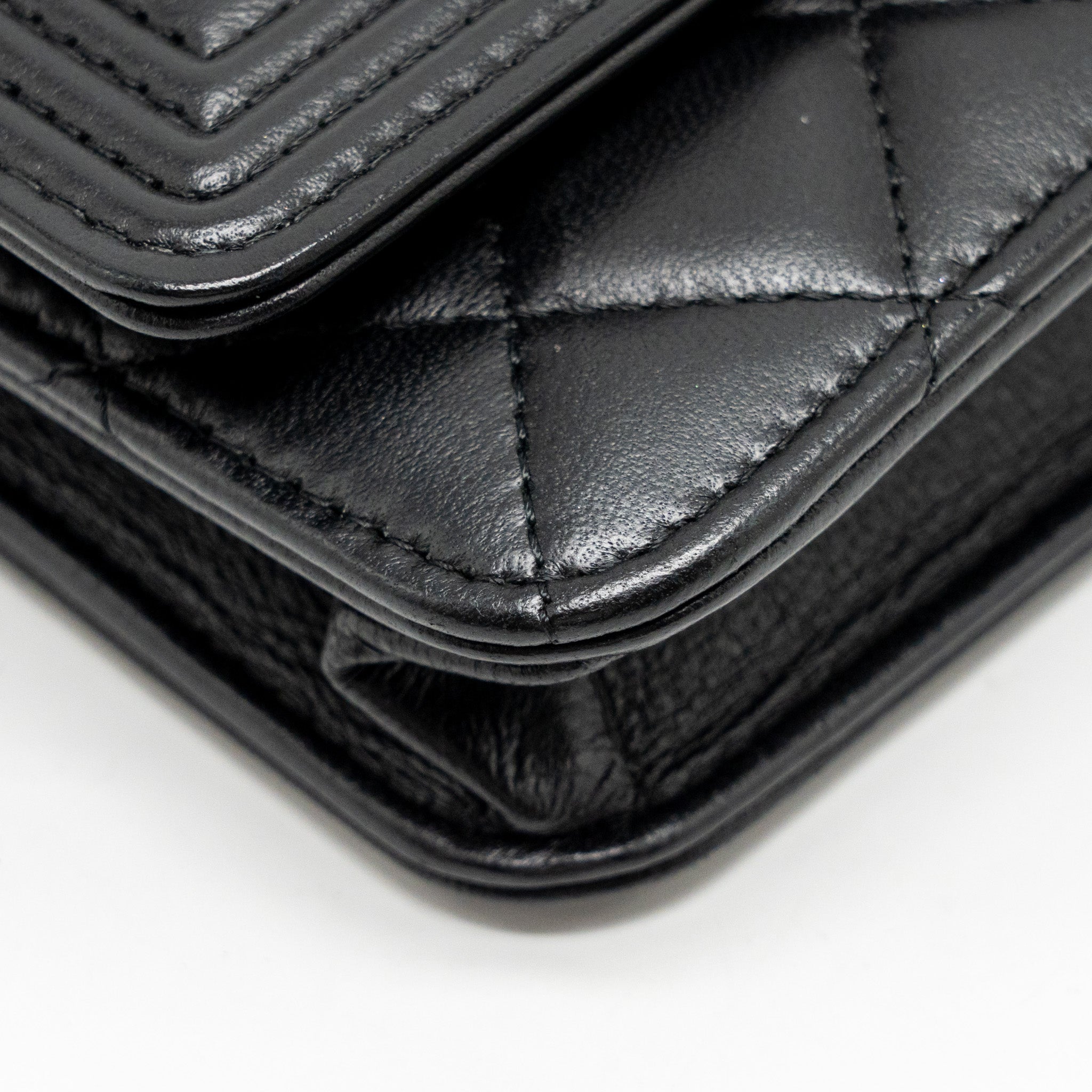 chanel-boy-wallet-on-chain-lambskin-black-ghw-1