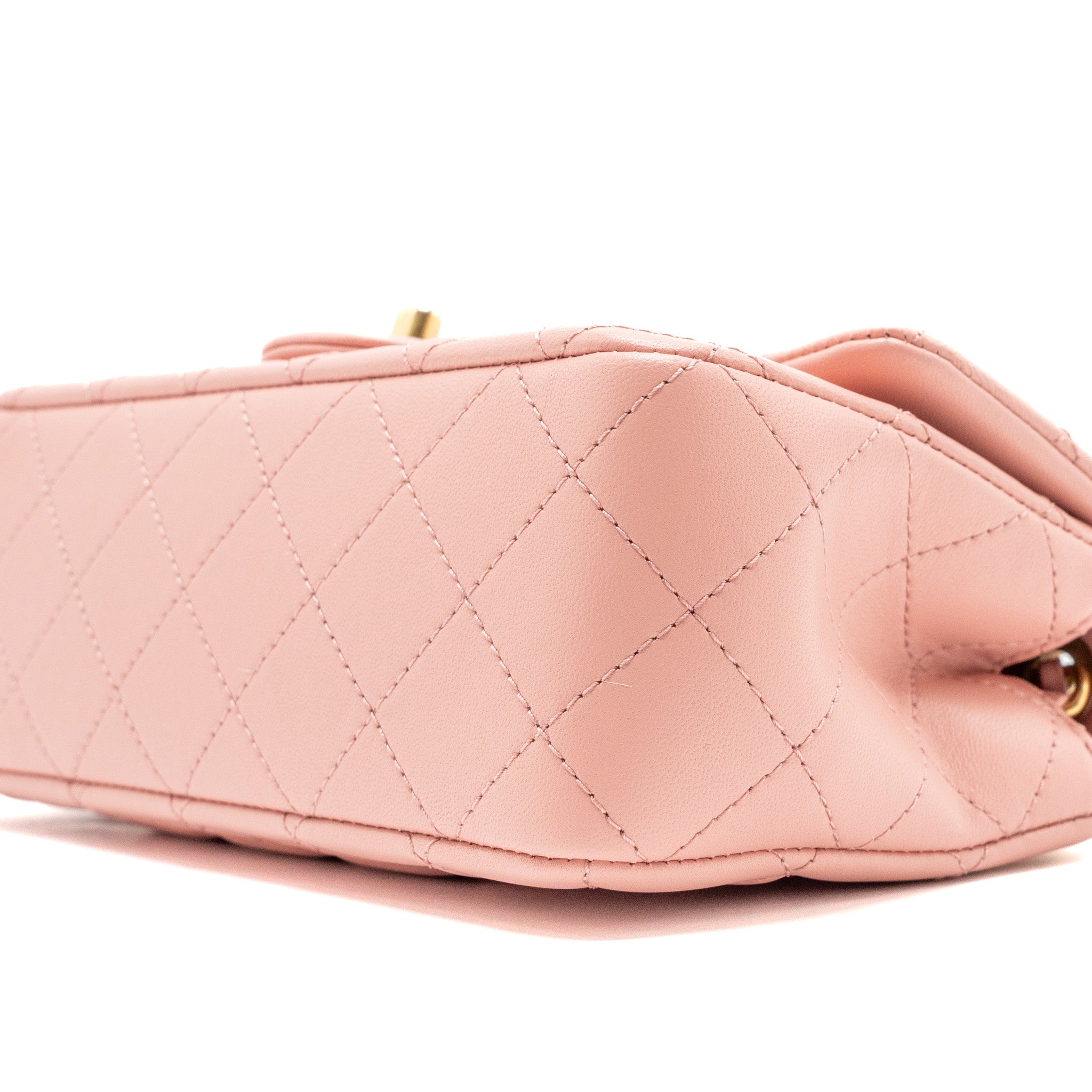 chanel-pearl-crush-mini-rectangular-flap-bag-lambskin-pink-ghw-microchip
