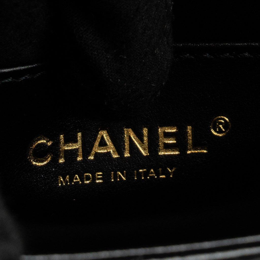 chanel-24c-gold-crush-mini-flap-bag-calfskin-black-ghw-microchip-copy