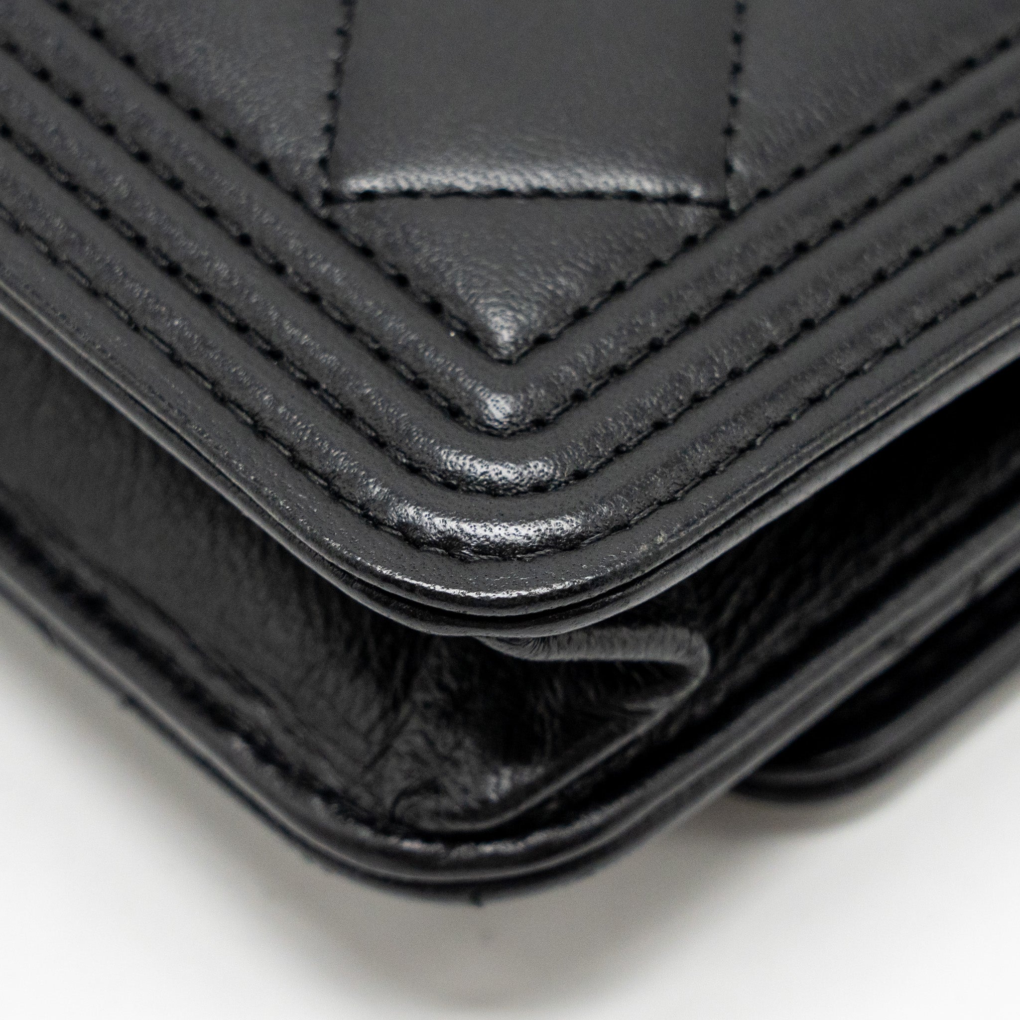 chanel-boy-wallet-on-chain-lambskin-black-ghw-1