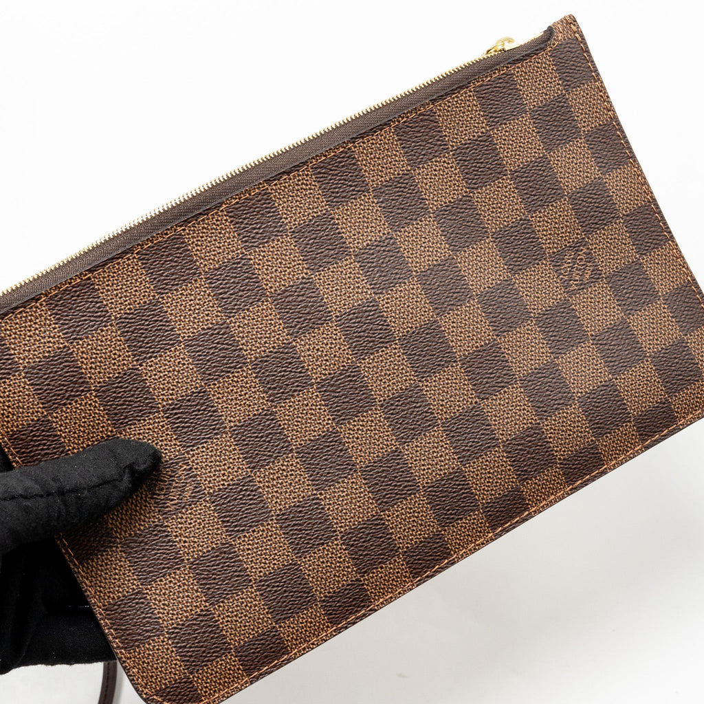 louis-vuitton-neverfull-mm-damier-ebene-ghw-4